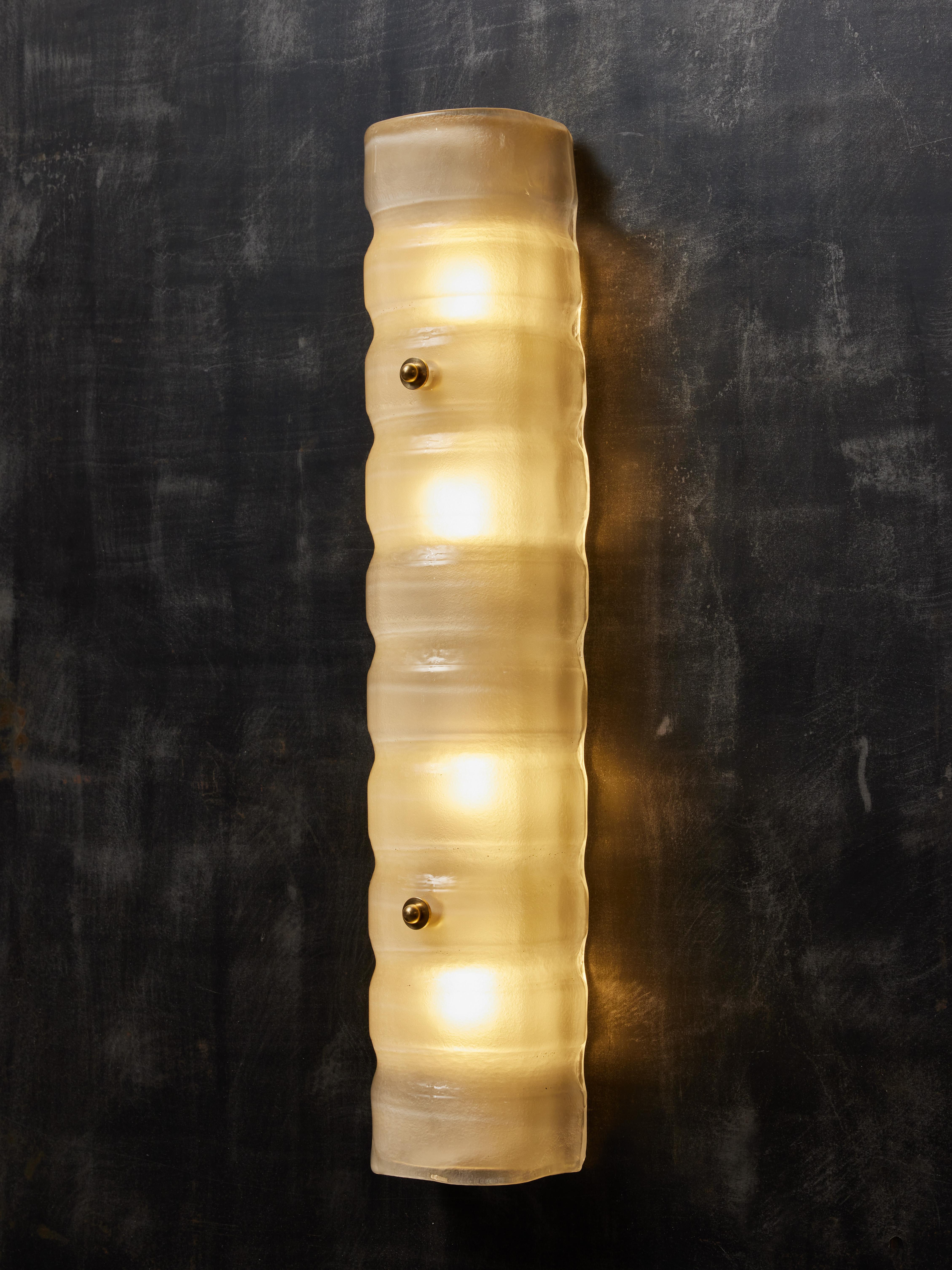 Frosted Murano Glass Wall Sconces In New Condition For Sale In Saint-Ouen, IDF