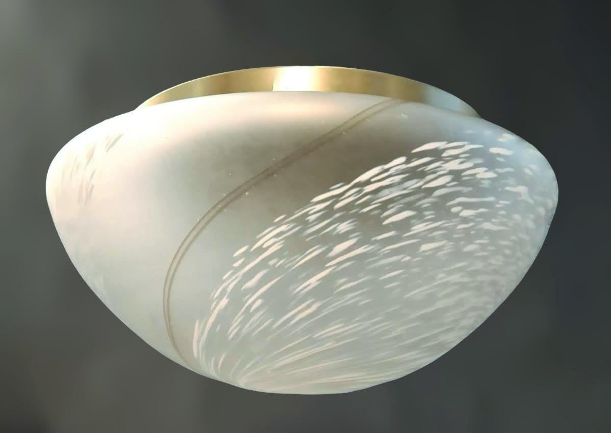 Frosted White Murano Flush Mount In Good Condition For Sale In Los Angeles, CA