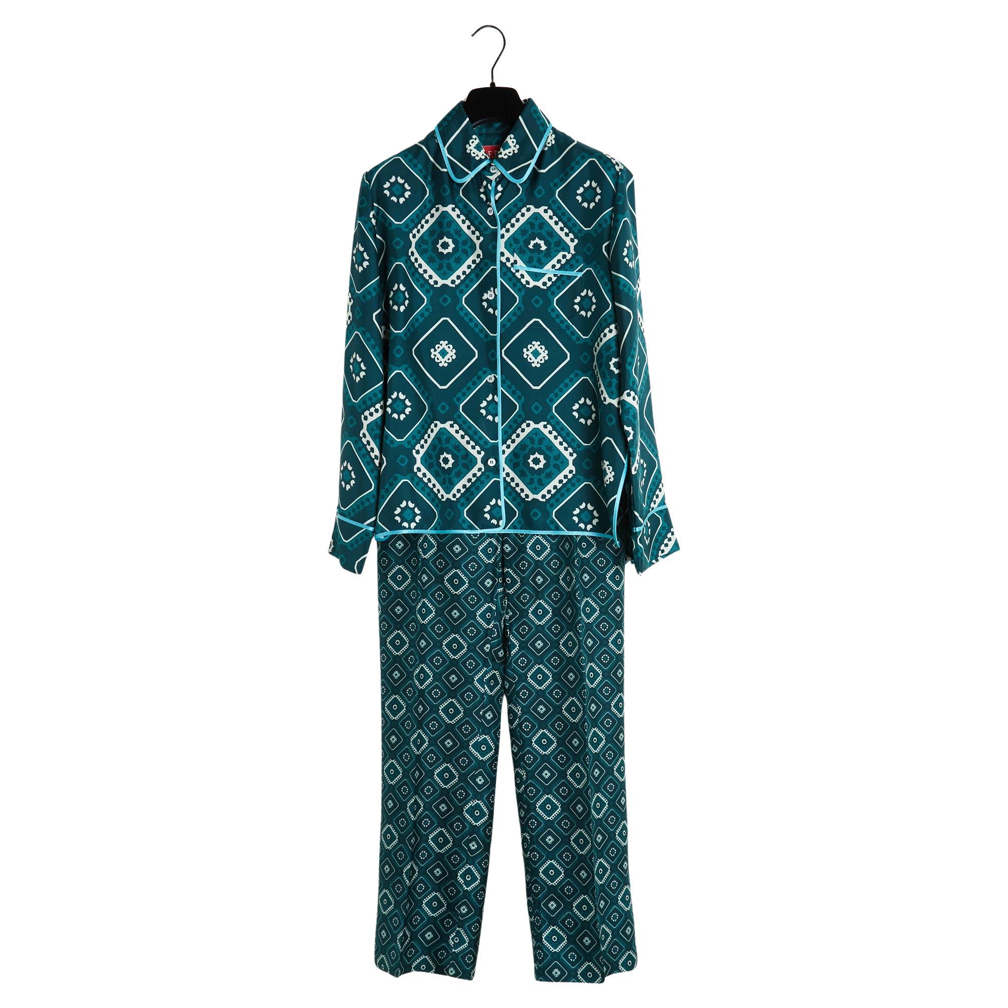 F.R.S. For Restless Sleepers Ensemble FR38 Conjunto de sarga de seda verde UK10 US8 en venta