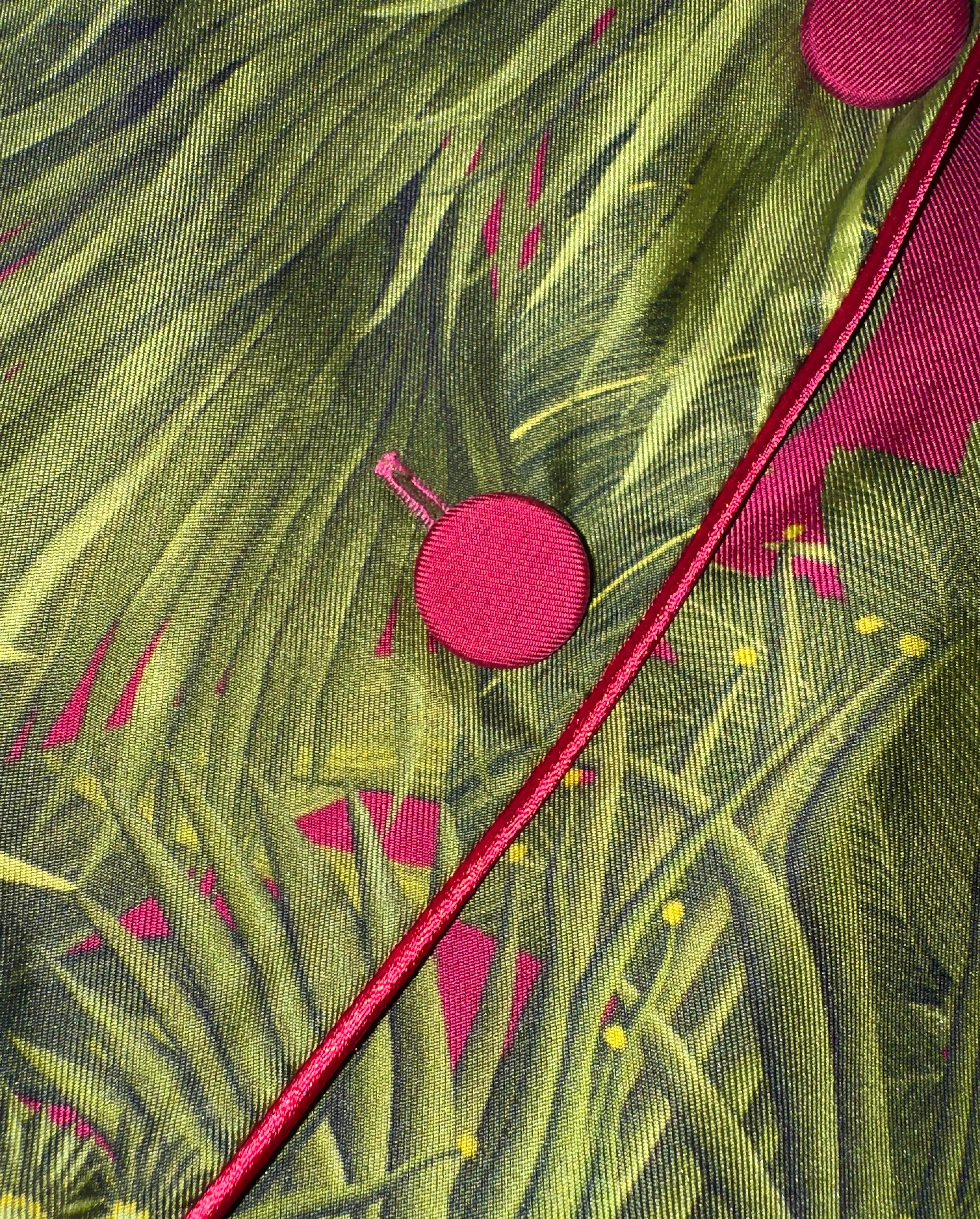 F.R.S FOR RESTLESS SLEEPERS FRS Tropical Flamingo Print Silk Resort Pants Suit S In condizioni buone in vendita a Switzerland, CH