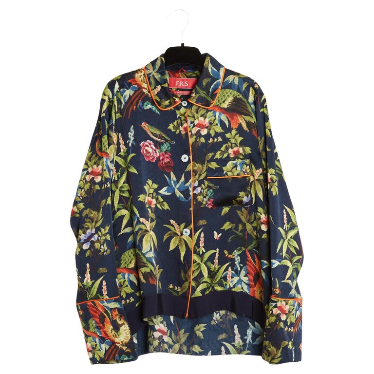 Veste En Soie Navy F.R.S. - Imprimé Broderie Croix (cross Stitch) - Taille M - Occasion Parfaite