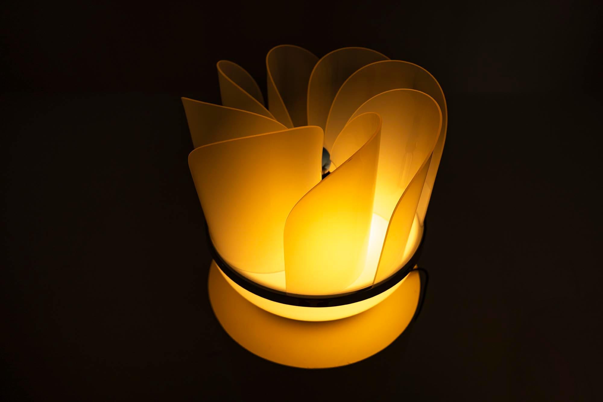 'Fru Fru' Table Lamp by Elvio Becheroni for Lamperti, Italy 1972 For Sale 1