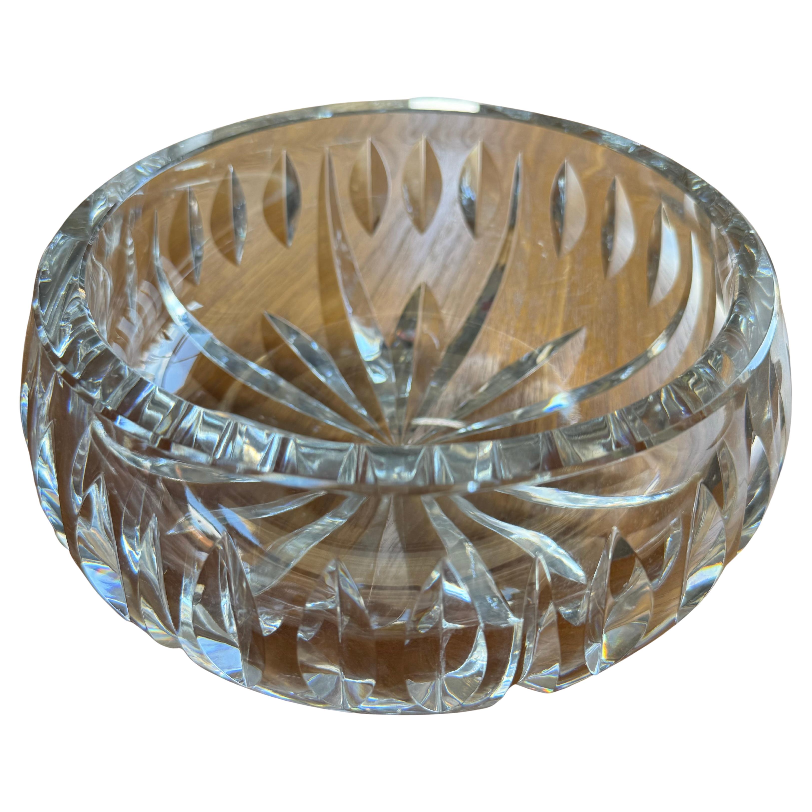 Frutero de la fábrica de cristal Saint Louis en venta