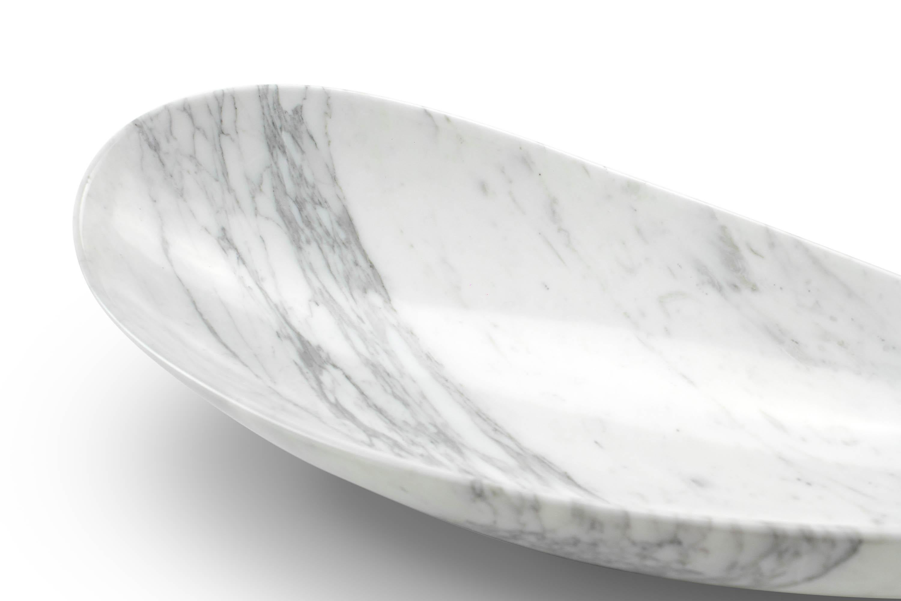 Moderne Vase centre de table en marbre blanc Calacatta, design de collection Italie en vente