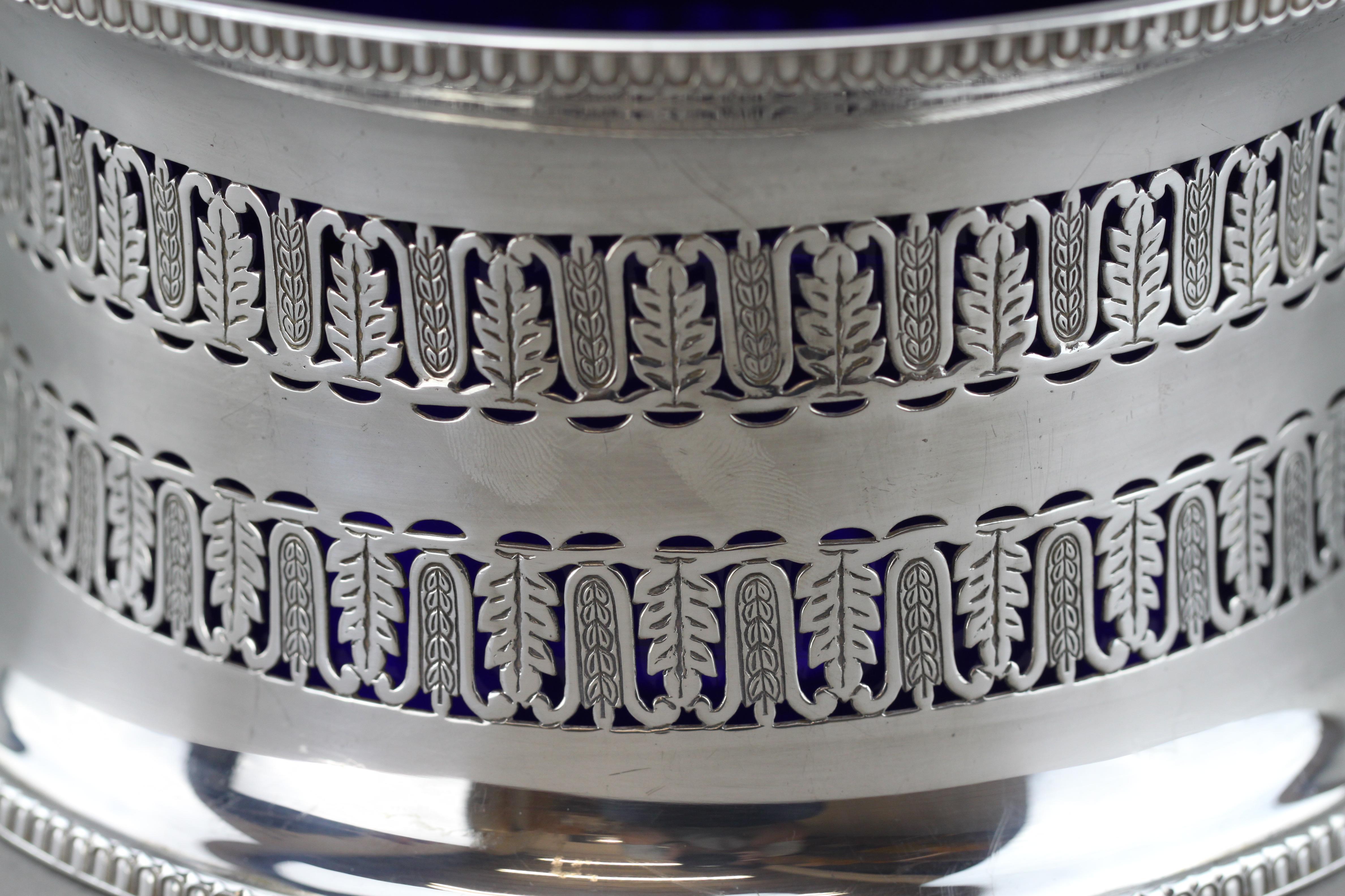 Sterling Silver Fruit Dish with Blue Liner Glass, Charles S Green & Co Ltd, London, 1931