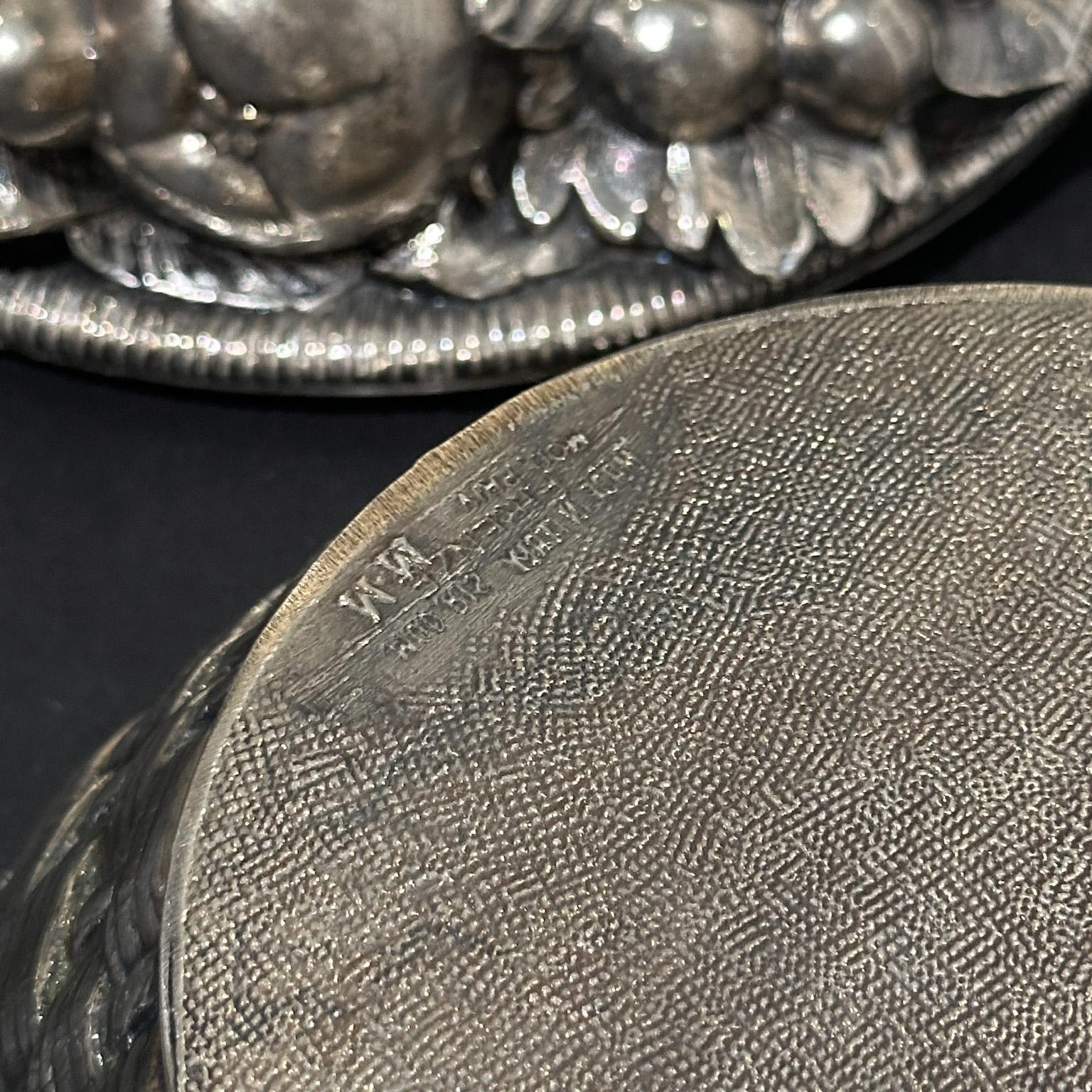 Late 20th Century Fruits basket Ice Bucket Designed by Mauro Manetti, Silver Plated, circa 1970 For Sale