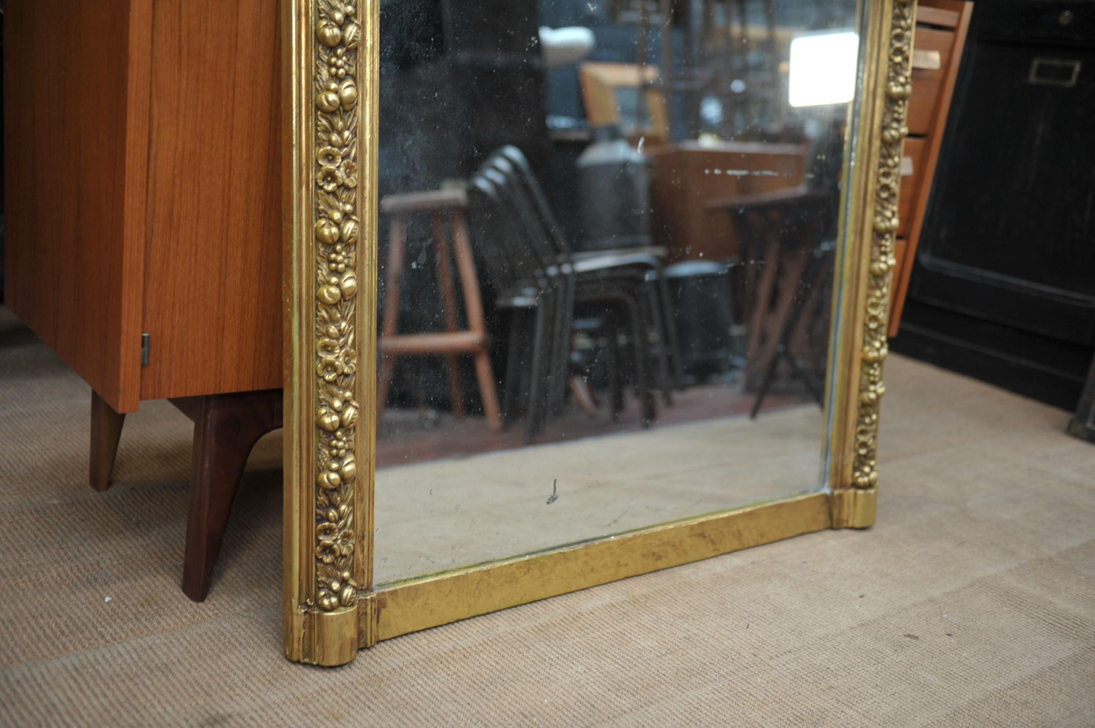 19th Century Fruits Decor Late 19 th Century Gilt wood Mirror For Sale