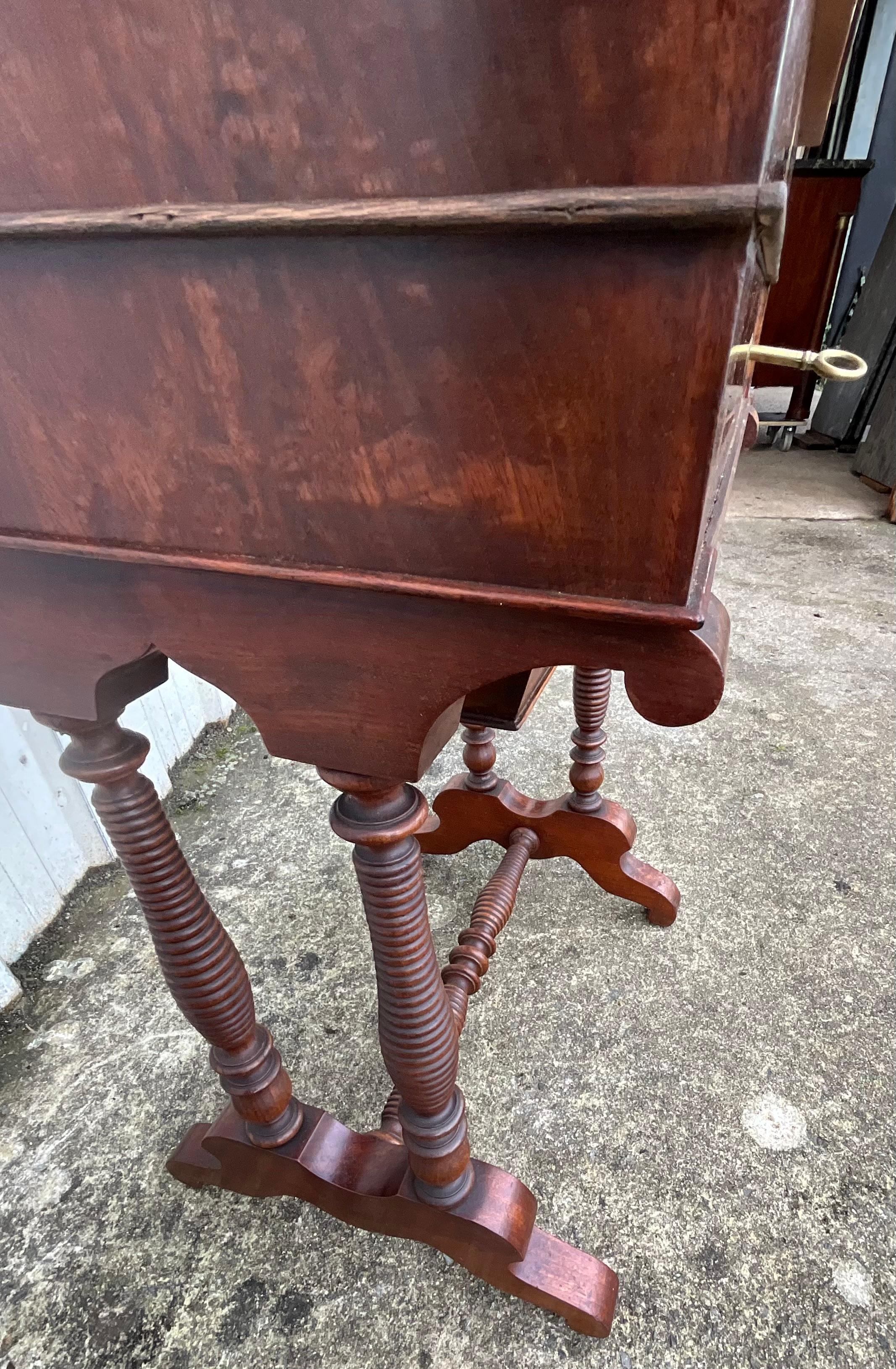 Lavoratore in legno di frutta - Fine del XIX secolo in vendita 13