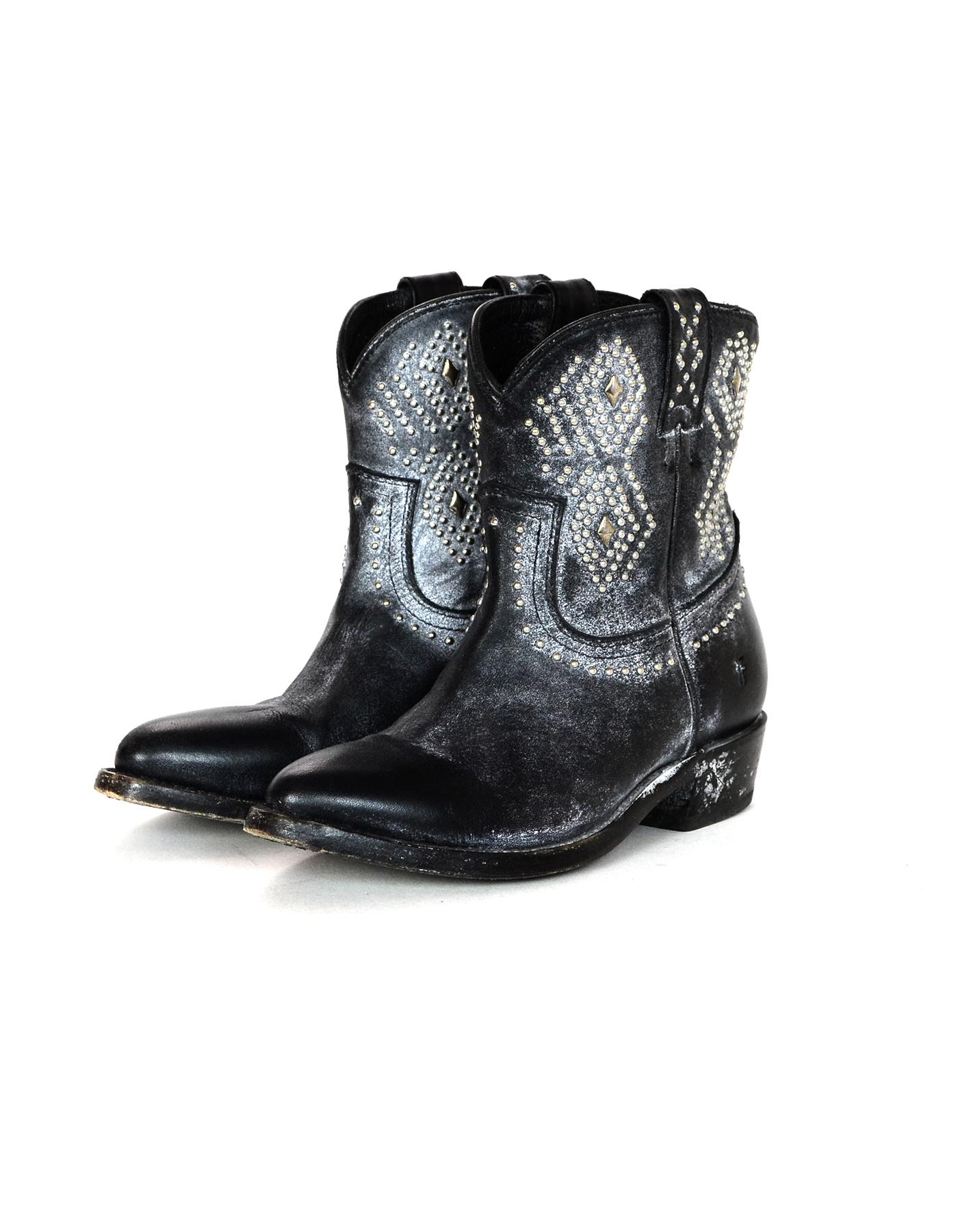 Frye Black Leather Billy Studded Short Boots Sz 5.5

Made In: Mexico
Color: Black, silver
Hardware: Silver
Materials: Antiqued leather and metal
Closure/Opening:  Pull on
Overall Condition: Excellent pre-owned condition with exception of minor wear