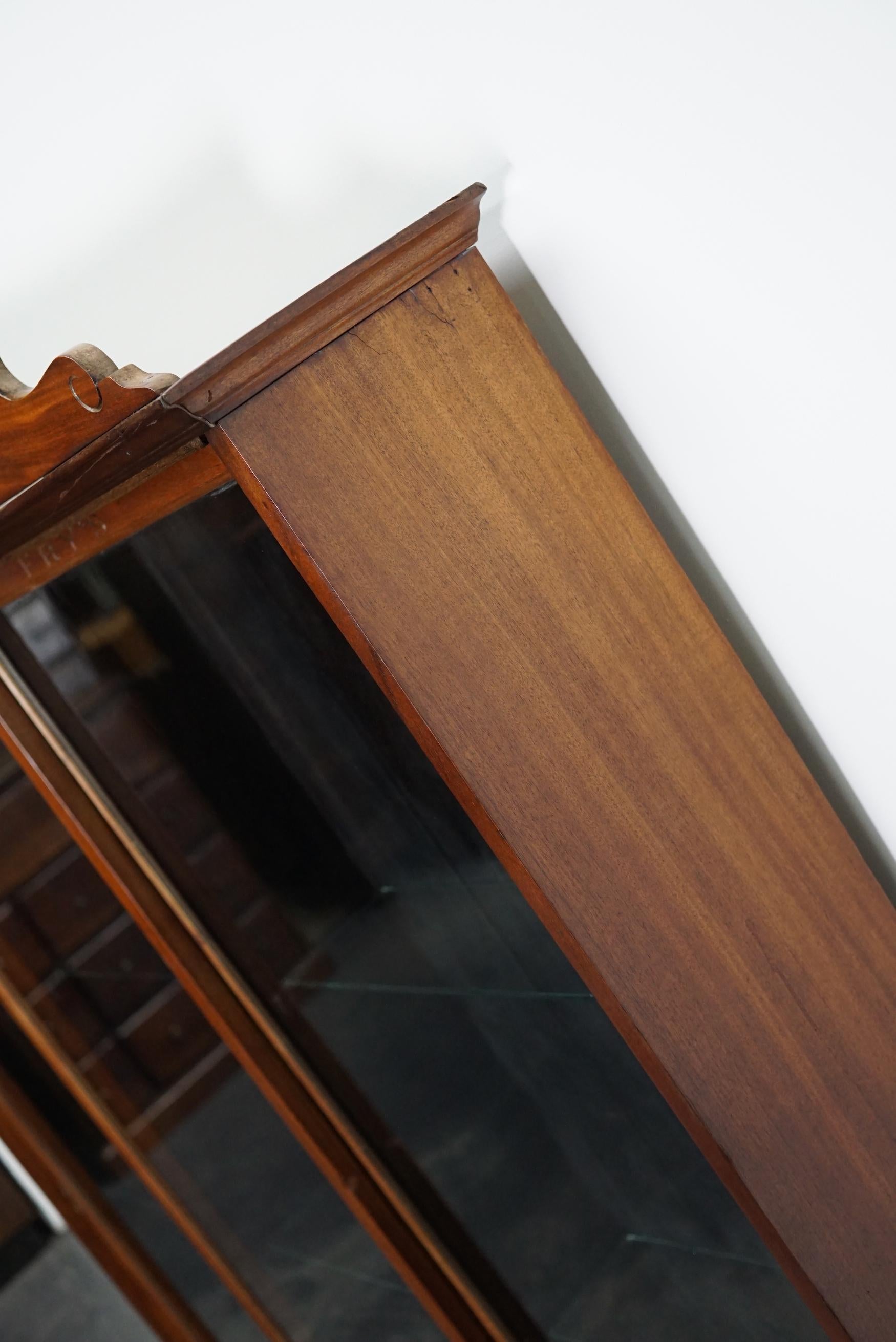 Fry's Chocolates Mahogany Shop Display Cabinet or Vitrine, Late 19th Century For Sale 5