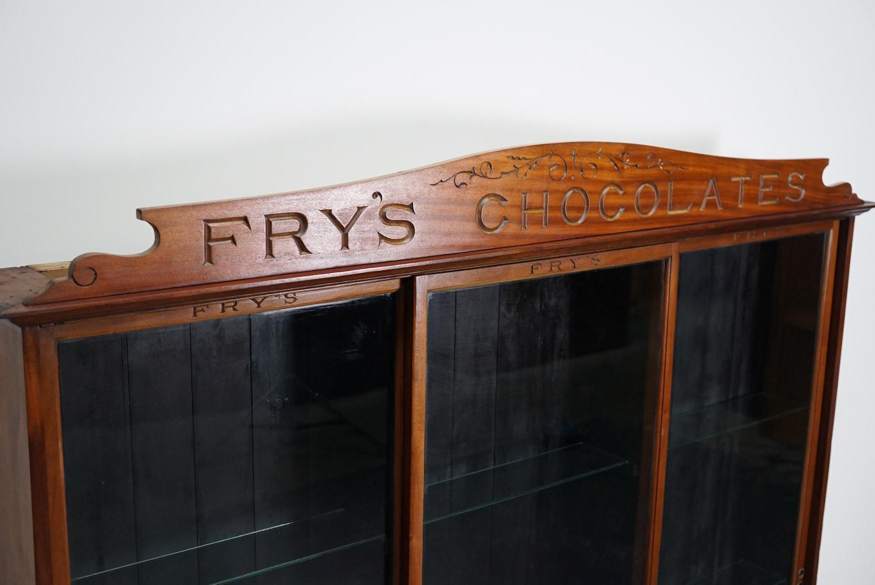 Late Victorian Fry's Chocolates Mahogany Shop Display Cabinet or Vitrine, Late 19th Century For Sale
