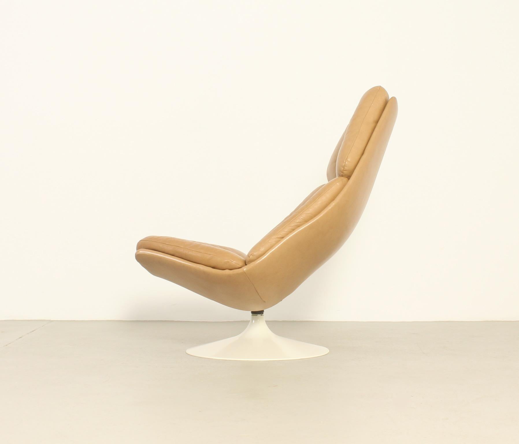 FS588 Lounge Chair by Geoffrey Harcourt for Artifort, Netherlands, 1967 In Good Condition For Sale In Barcelona, ES