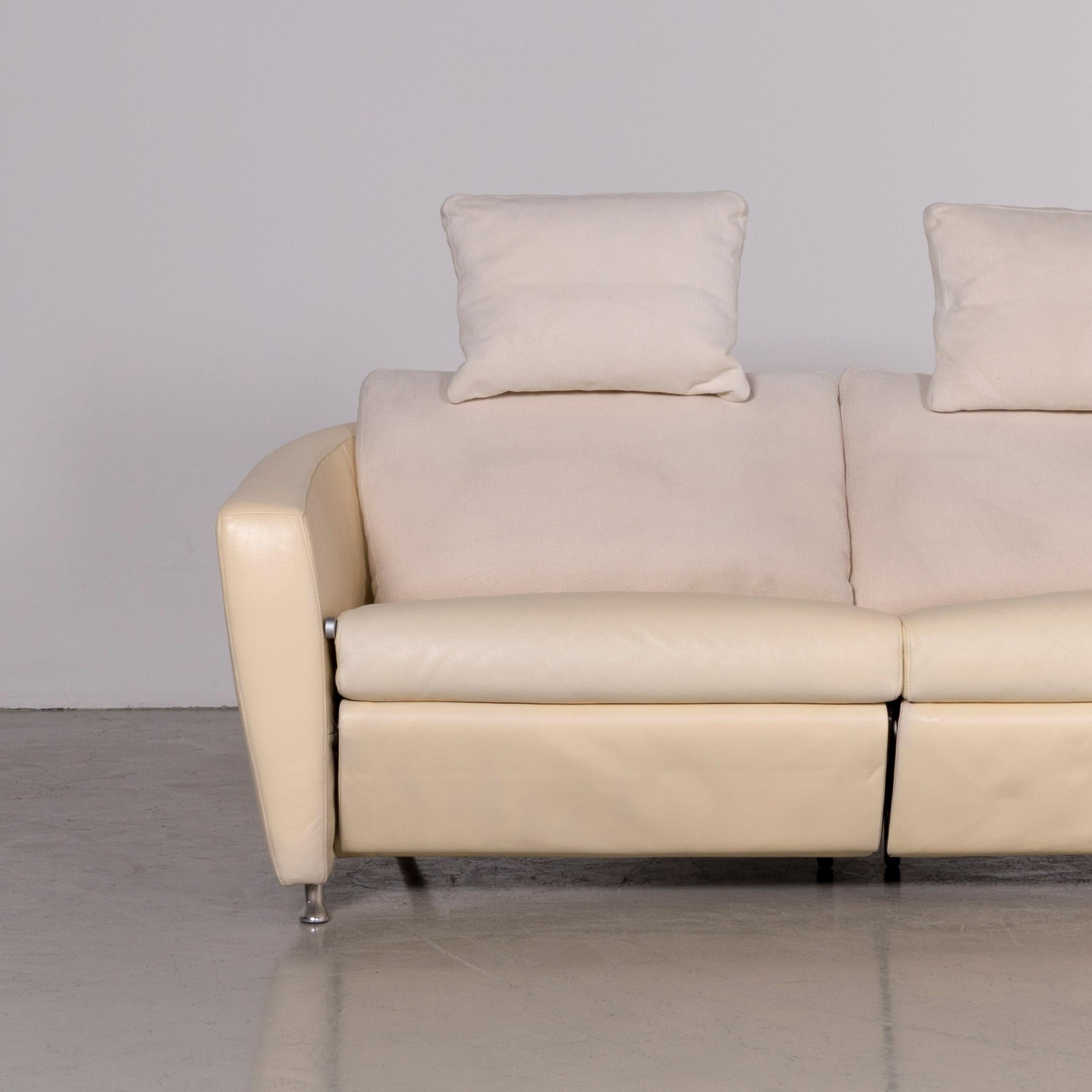 FSM Sesam Leather Sofa Off-White Two-Seat Function In Good Condition For Sale In Cologne, DE