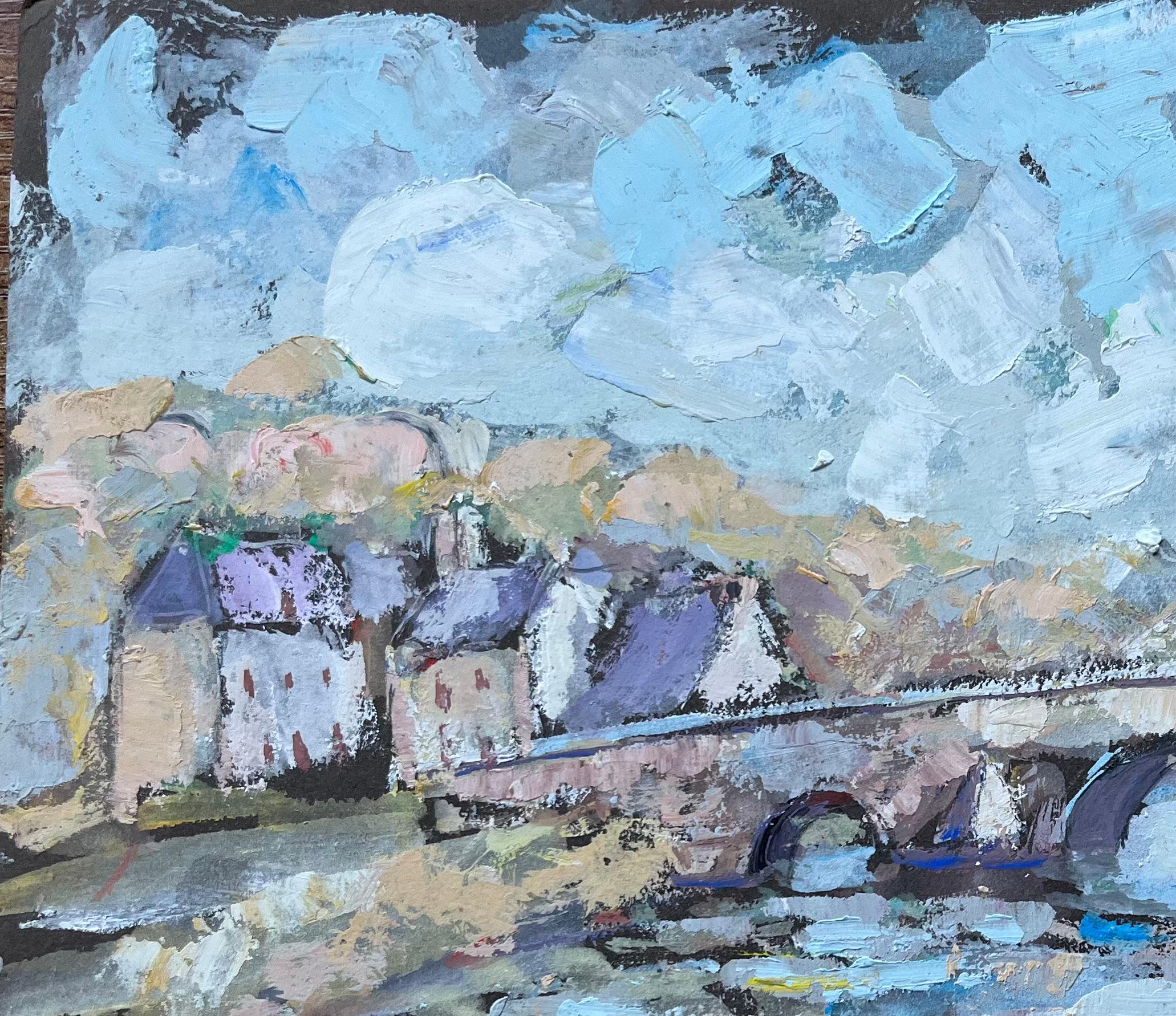 Französisches impressionistisches Ölgemälde des Impressionismus aus Lehon- Village und Steinbrücke (Blau), Figurative Painting, von F.T Roussel