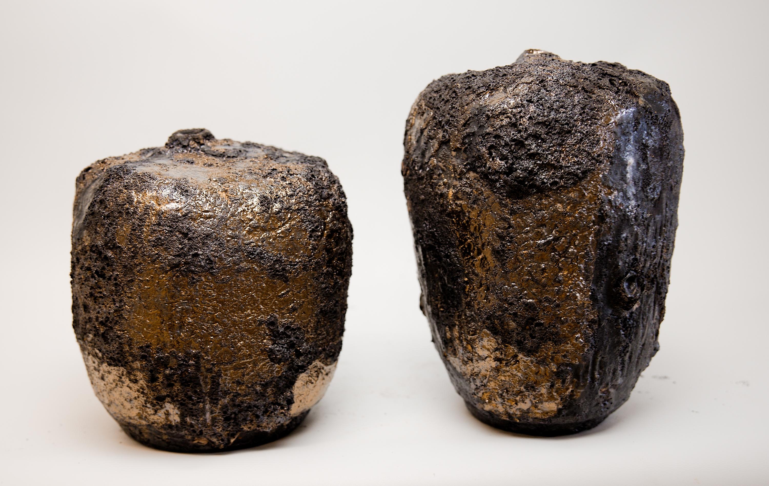  Dimensions:
Black and Gold edition. each is very unique and COVERED in multi black texture with Gold accent
we have many in stock in varying sizes.
we believe a grouping is much more of a statement 


Experience the exquisite artistry of the Fubuki
