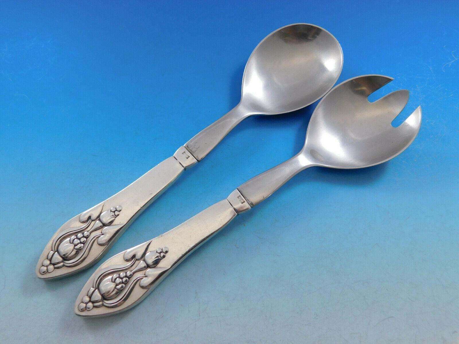 Early 20th Century Fuchsia by Georg Jensen Klokke Sterling Flatware Set for 12 Dinner 160 Pieces For Sale