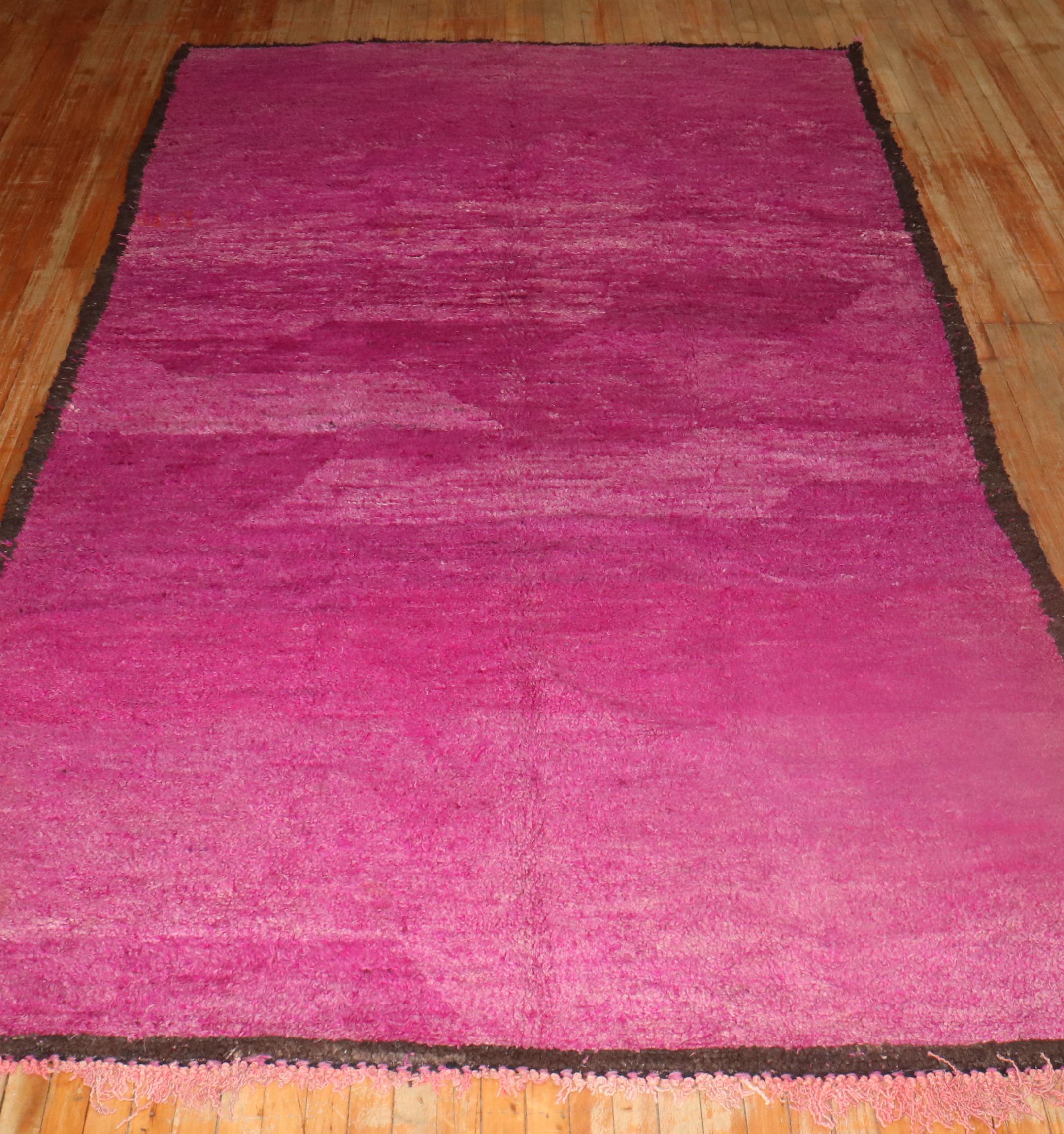 Hand-Woven Fuchsia Midcentury Moroccan Minimalist Small Room Size Rug For Sale
