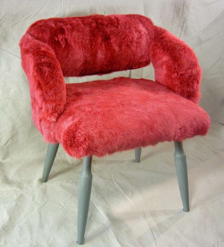 Fuchsia Rabbit Fur Vanity Chair, Recycled Midcentury Furniture by Godoy, 2007 For Sale 3
