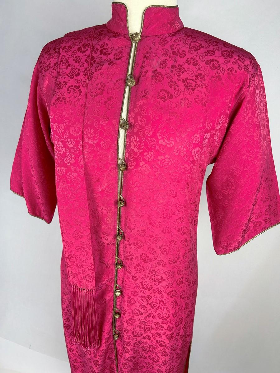 Fuchsia silk damask tunic dress by Yves Saint Laurent Rive Gauche - AW 1976 For Sale 7