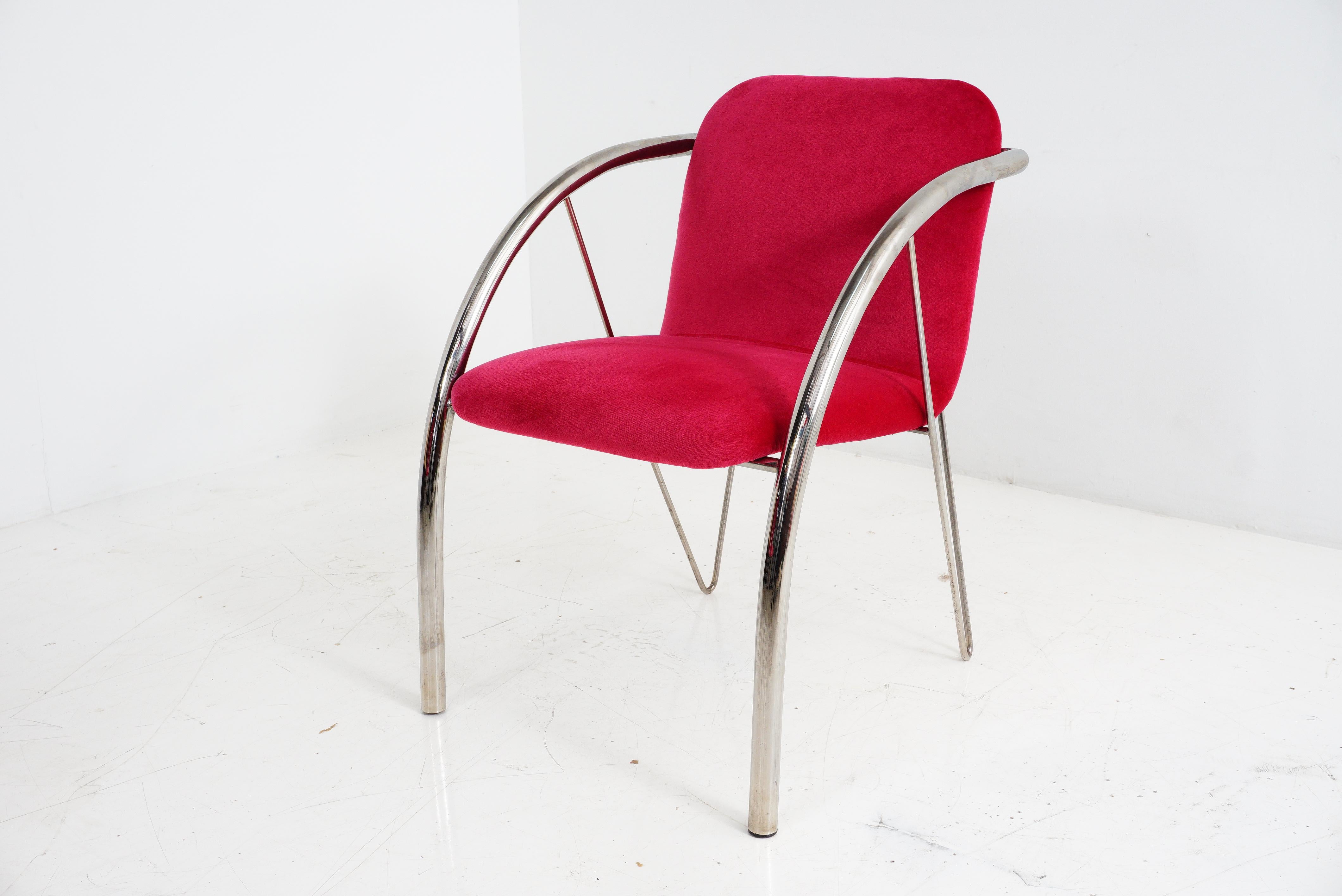 Mid-Century Modern Fuchsia Velvet Memphis Chair, 1970s
