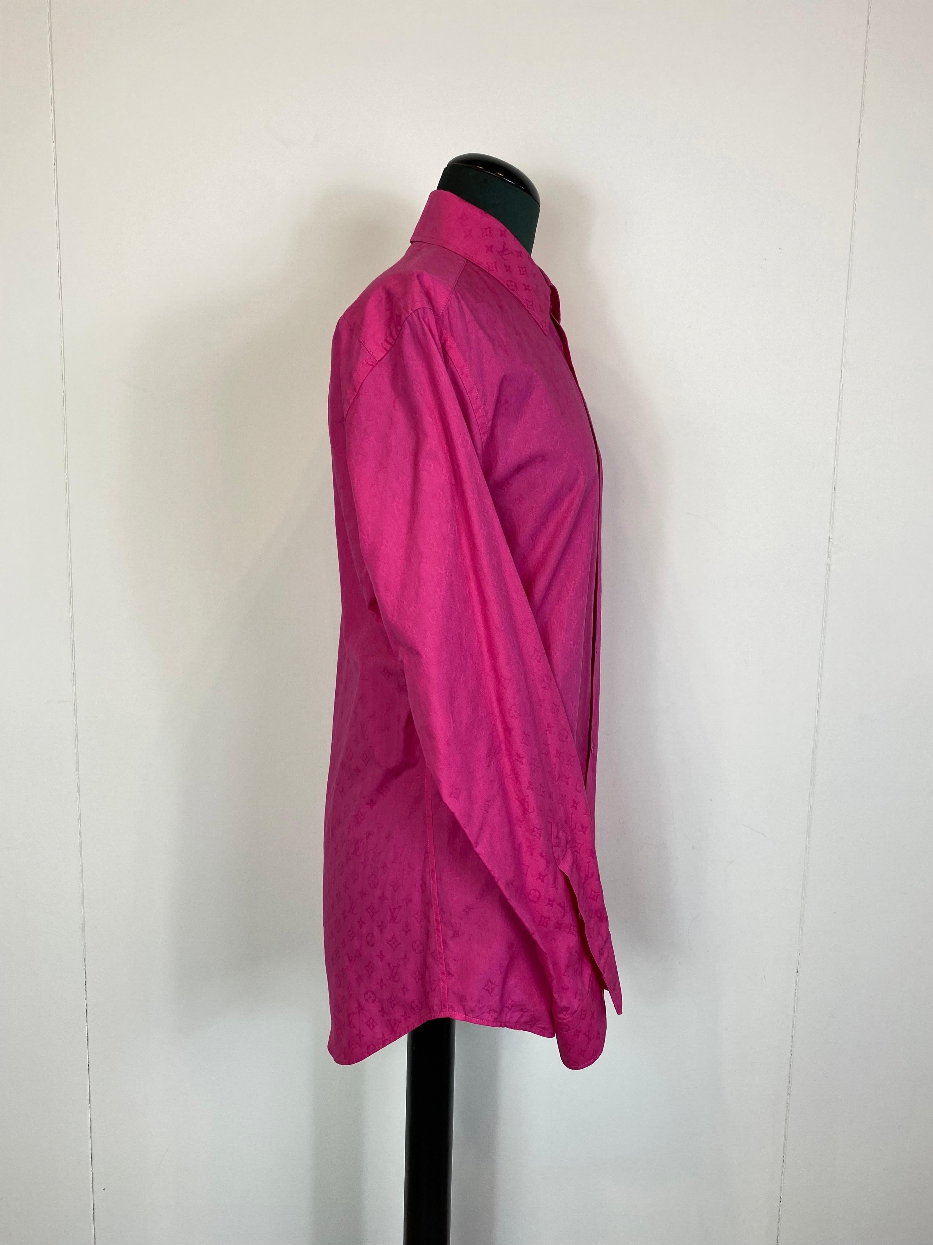 Fucsia Louis Vuitton monogram shirt In New Condition In Carnate, IT