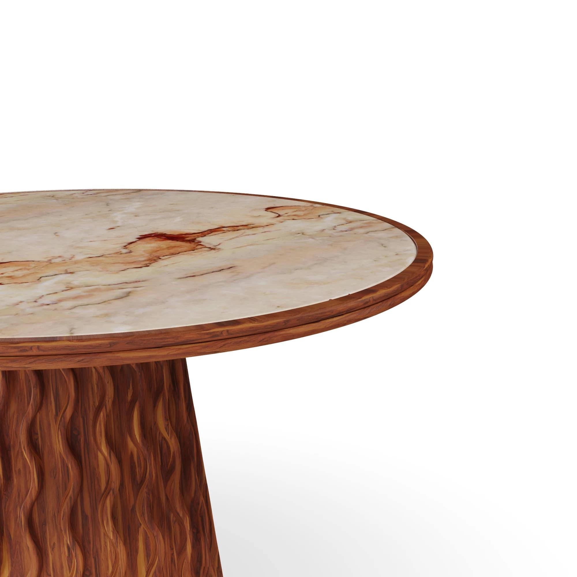 Organico moderno Fuengirola Outdoor Round Dining Table in Iroko Textured Wood with Marble Top in vendita