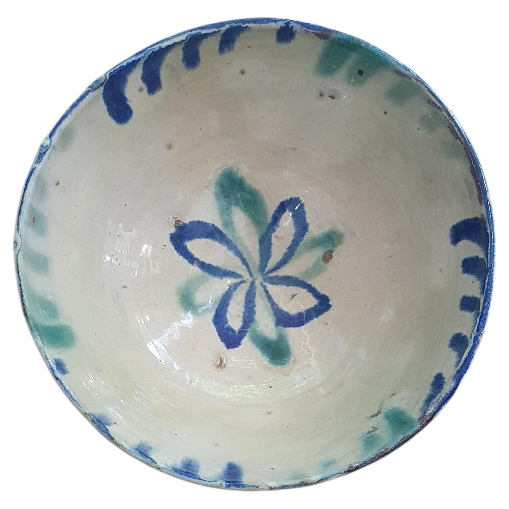 Glazed or enameled ceramic bowl or basin from Fajalauza, Granada, 19th century