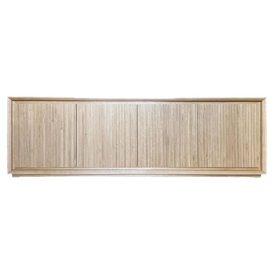Fuga Bassa 4-Door Grooved Sideboard by Mascia Meccani For Sale