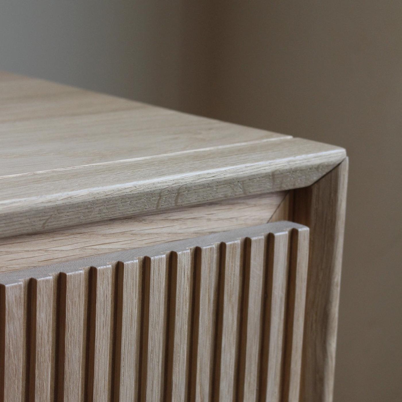Fatto a mano Fuga Sospesa Sideboard in vendita