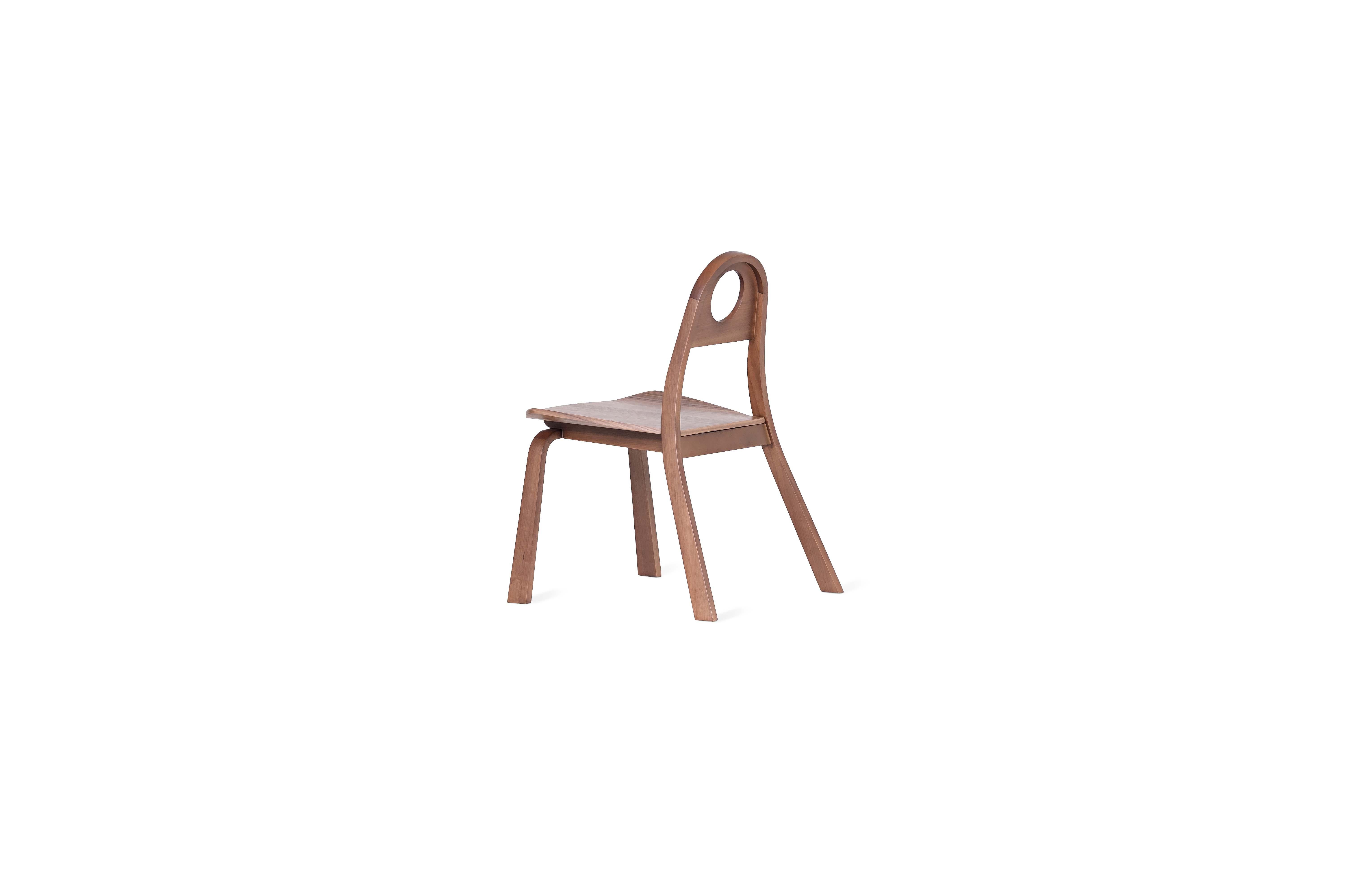 Minimalist Fuji Chair in Oak finishing by Tiago Curioni For Sale