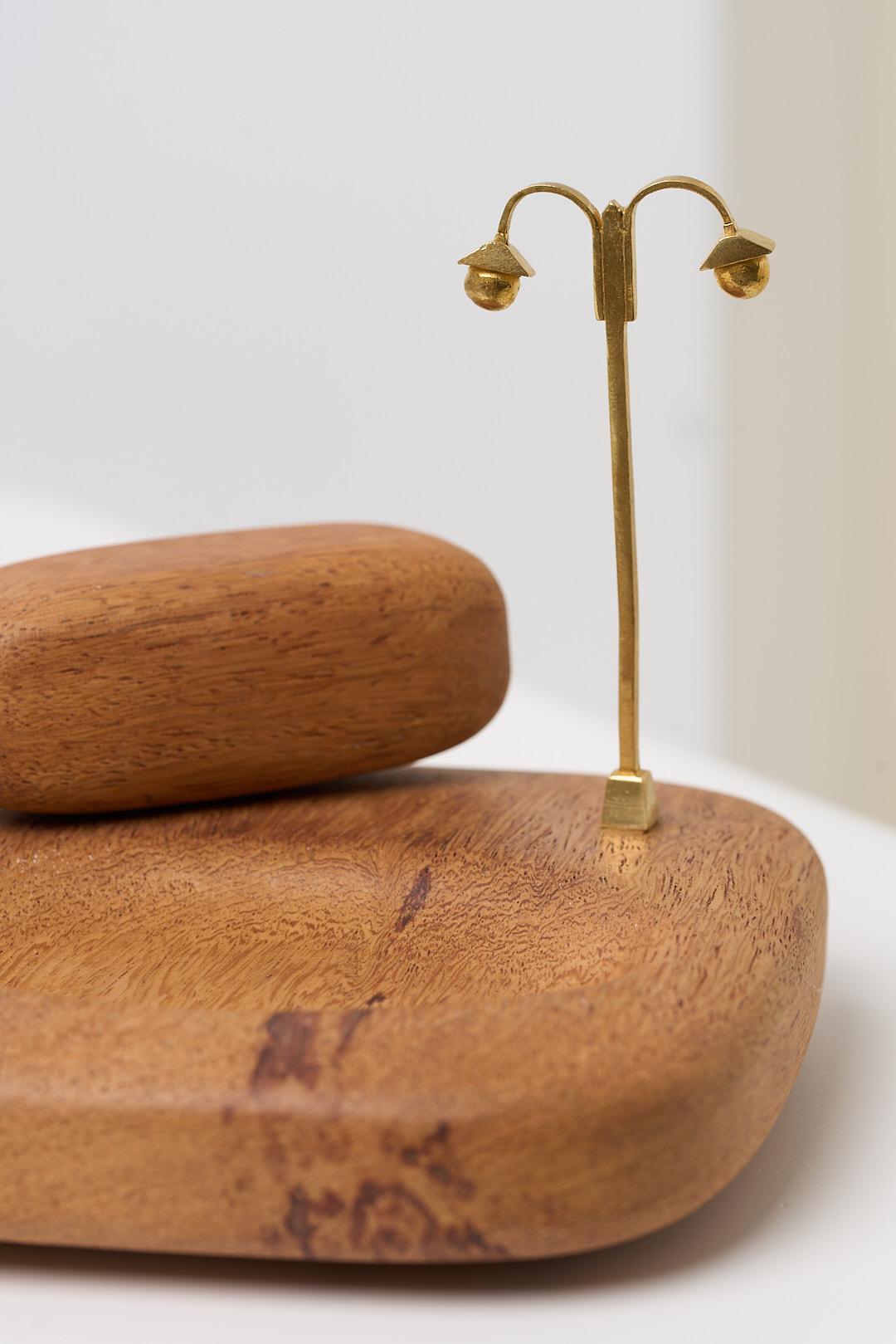 Ottone Serie Fuji, scultura in legno e ottone N2 in vendita