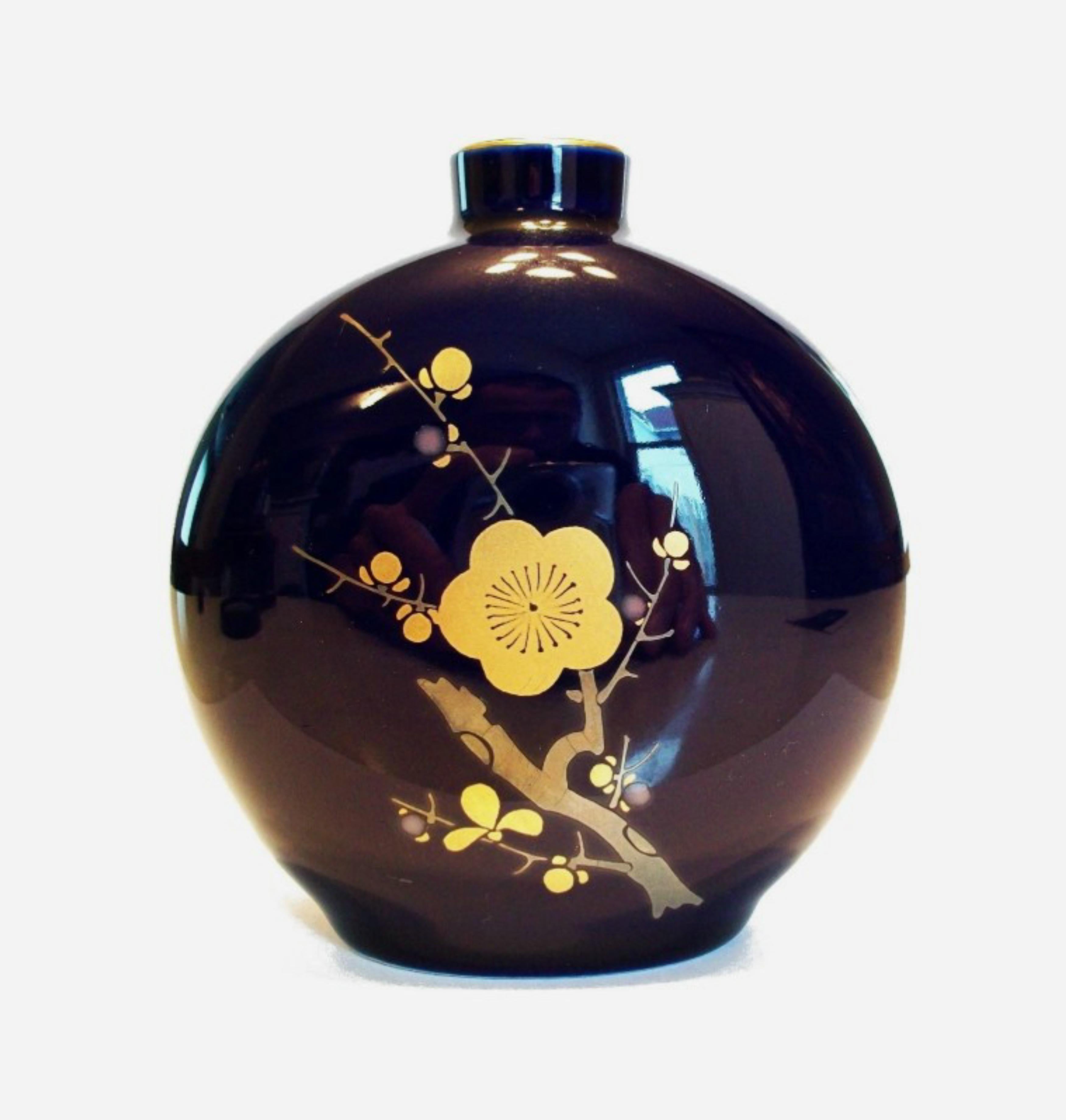 FUKAGAWA PORCELAIN COMPANY - Vergoldete Vase mit Dekoration - Japan - 20. (Japonismus) im Angebot
