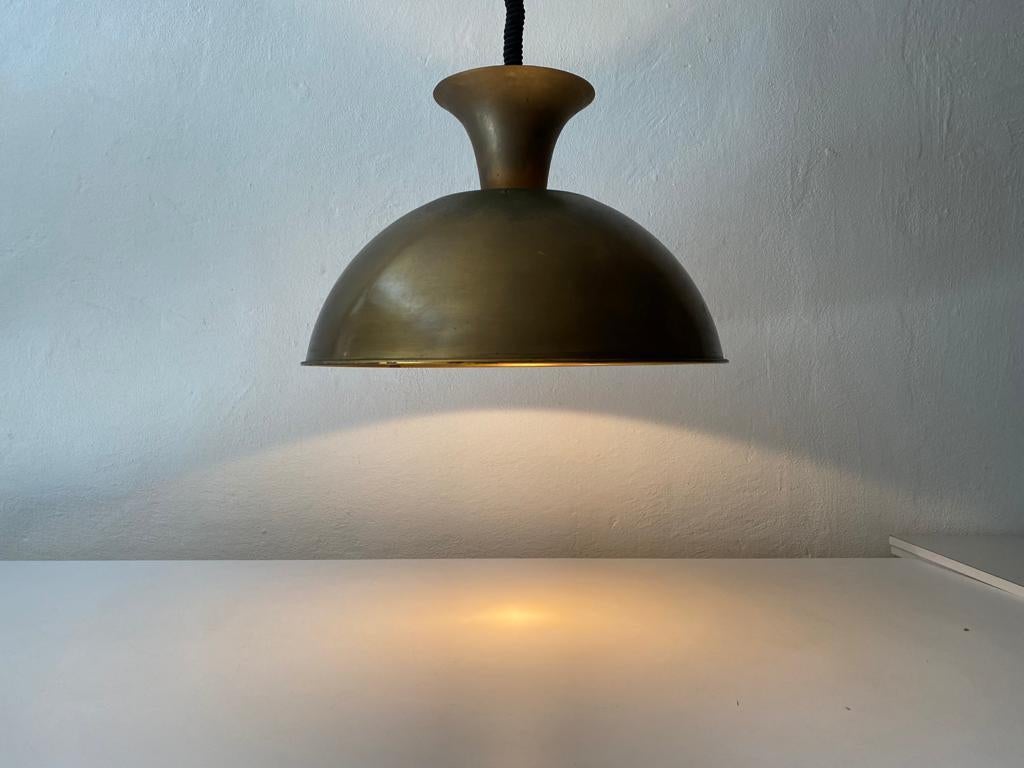 Full Brass Adjustable Height Large Pendant Lamp by Florian Schulz, 1970s Germany For Sale 7