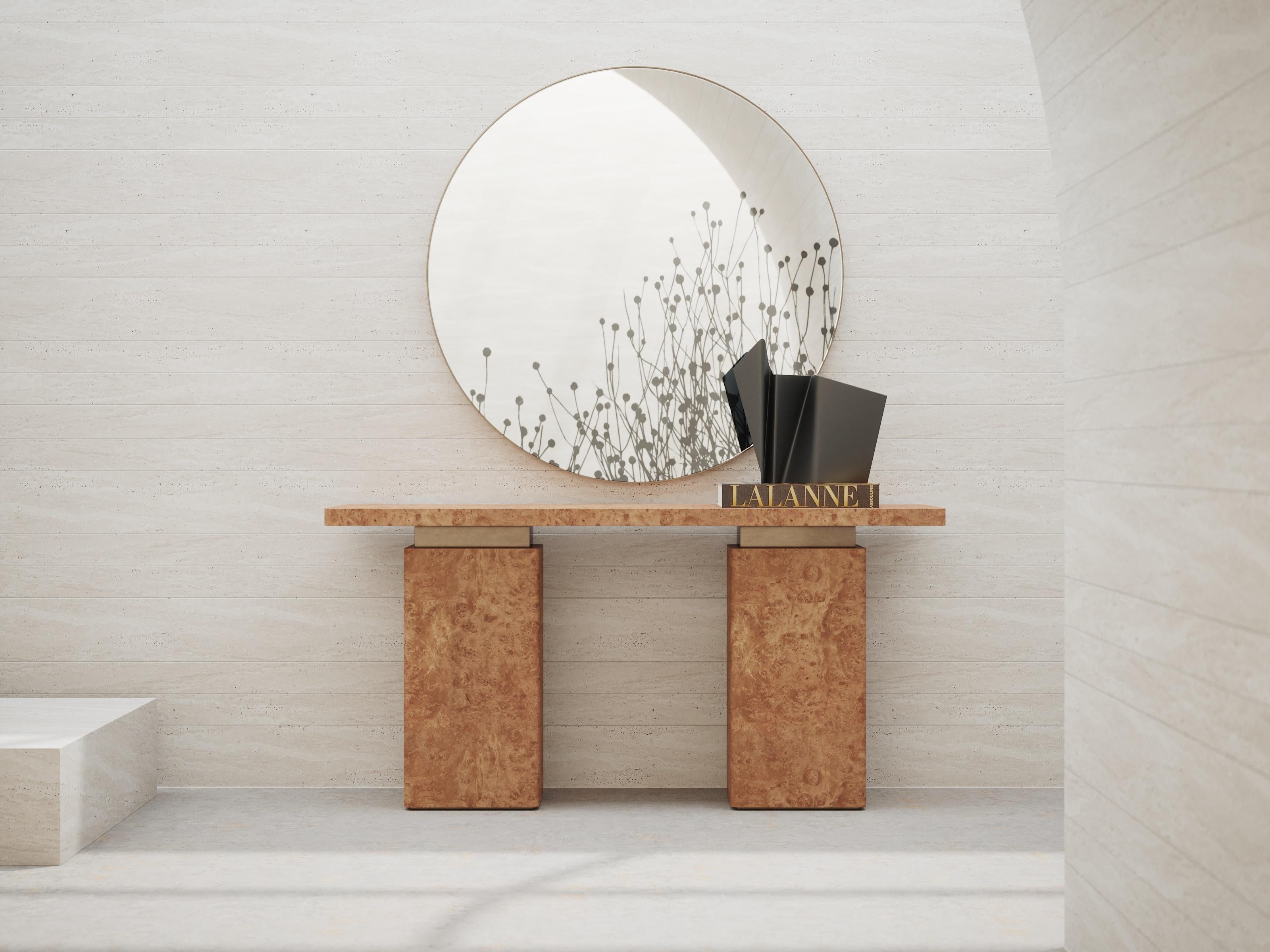 Textured Chestnut Burl Wood Console with Bronze Finish Spacers by Ultramobili Siglo XXI y contemporáneo en venta