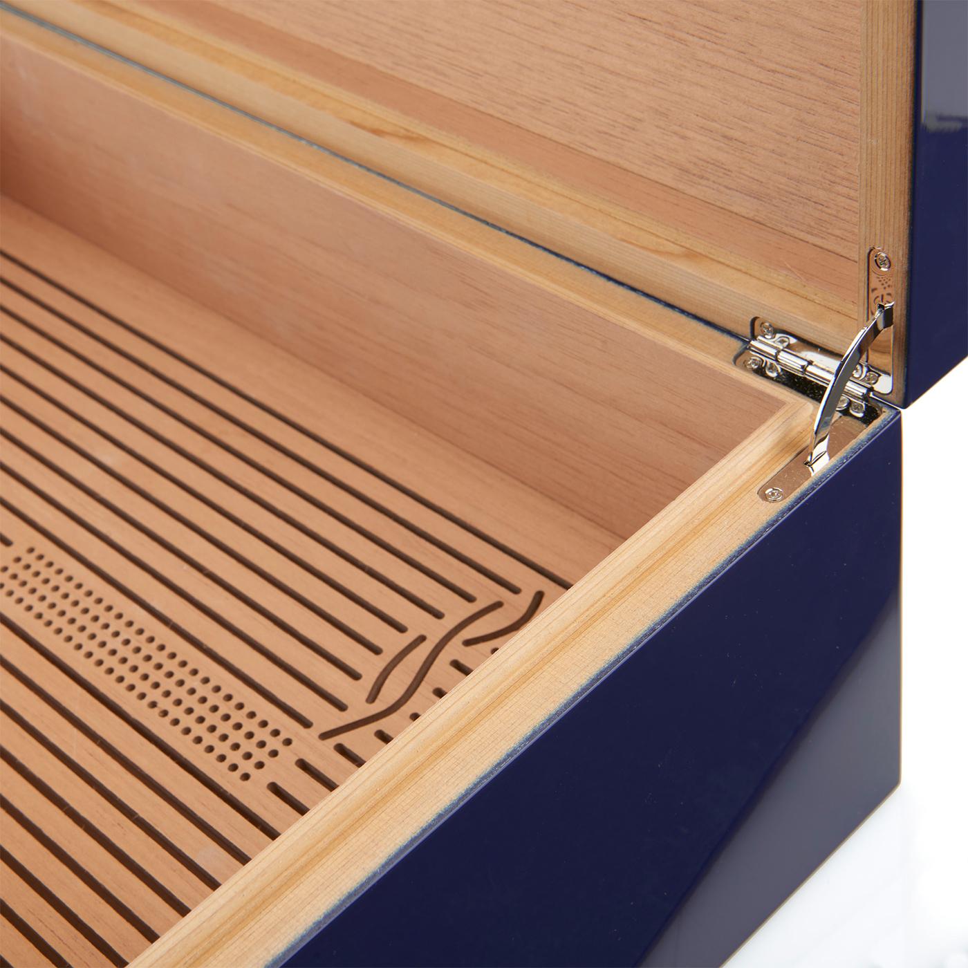 italien Humidificateur bleu pleine couleur (édition club spéciale) en bois de Morici en vente