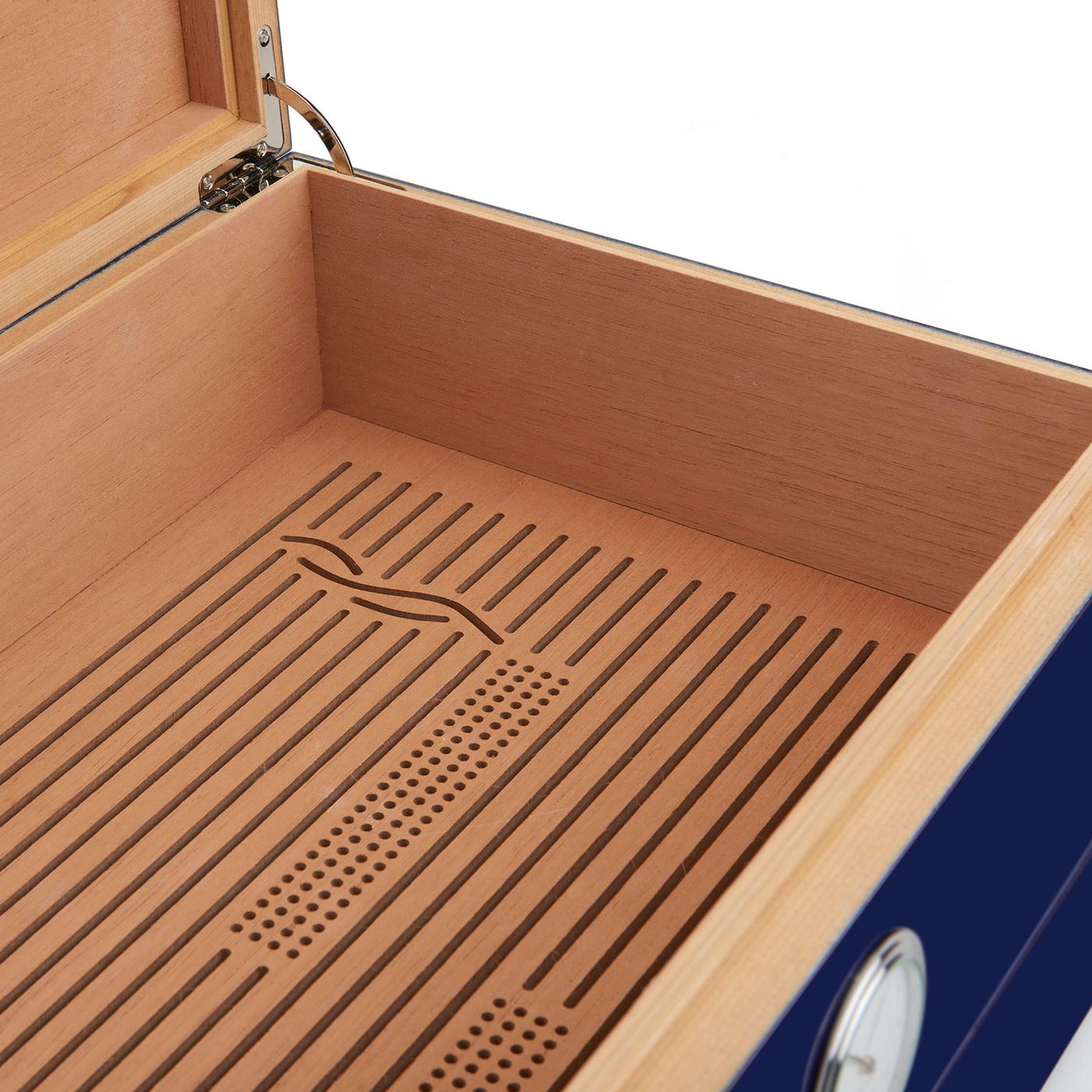 XXIe siècle et contemporain Humidificateur bleu pleine couleur (édition club spéciale) en bois de Morici en vente