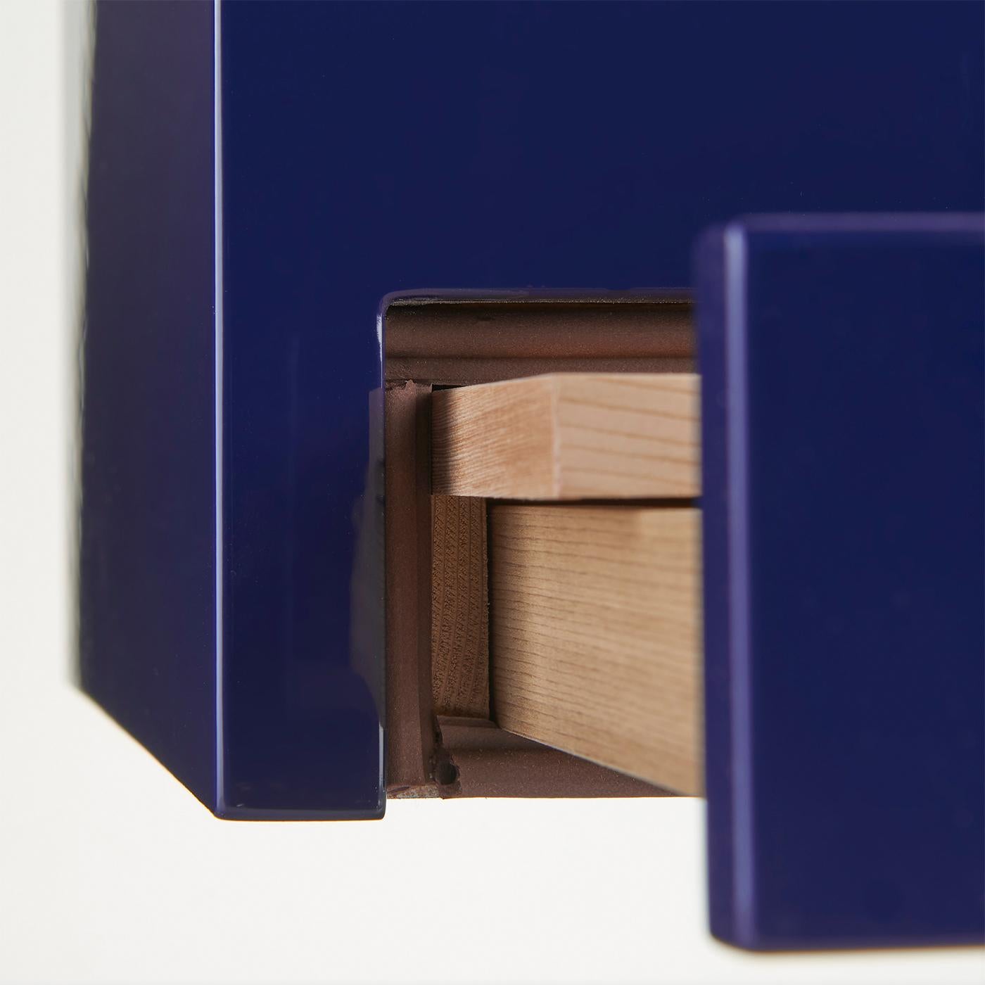 Bois Humidificateur bleu pleine couleur (édition club spéciale) en bois de Morici en vente