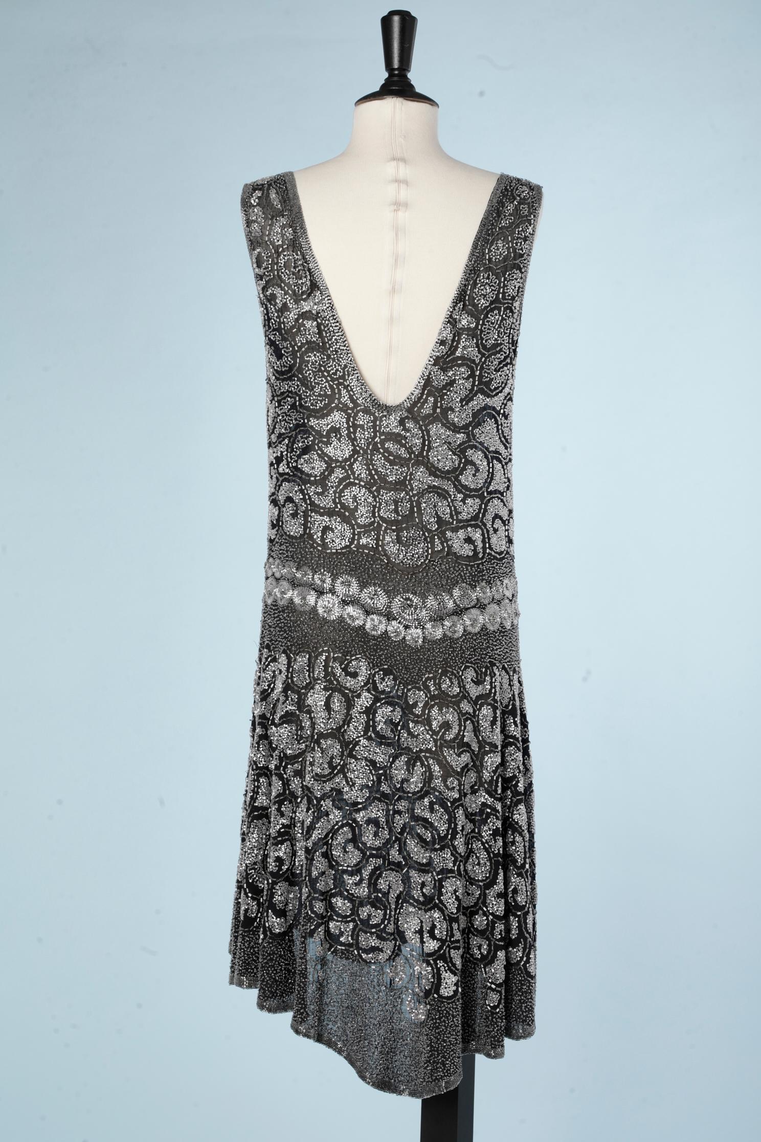 Full embroidered 1925's dress  2