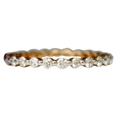 Anillo de Diamantes Eternidad Completa en Oro Macizo de 14k