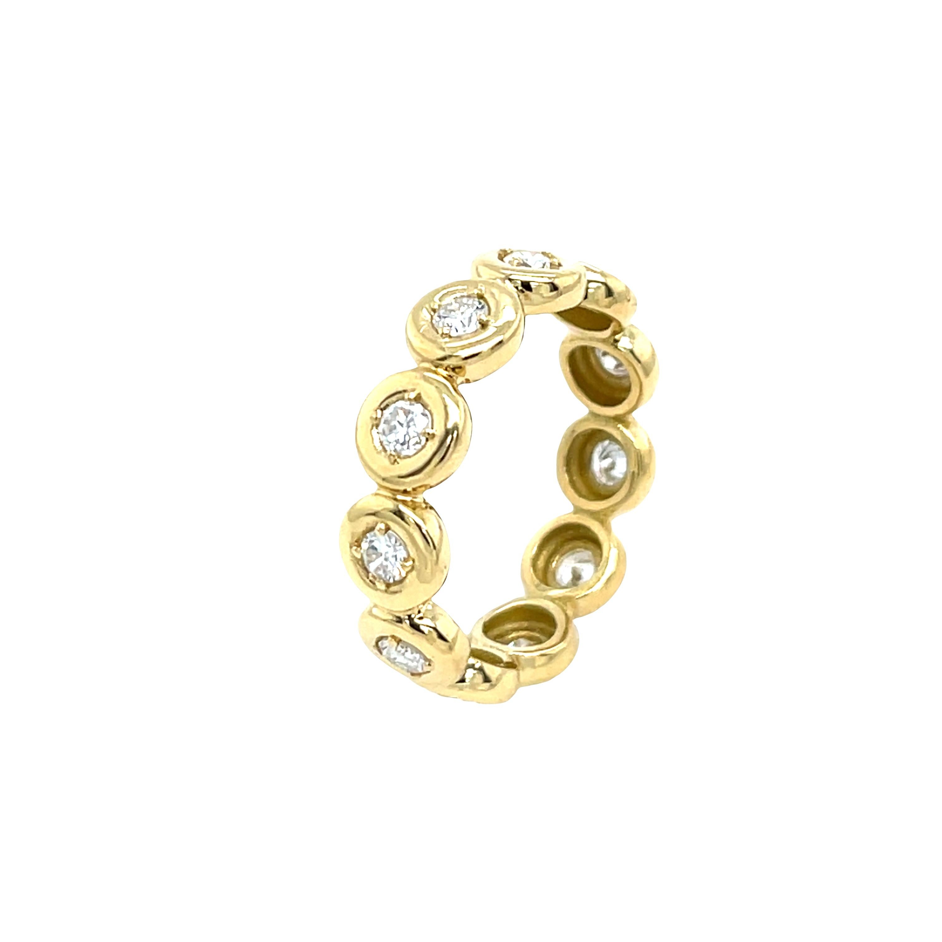 Anillo de diamantes de eternidad completa, engastado con diamantes naturales de 0,65 ct en oro amarillo de 18 ct en Nuevo estado para la venta en London, GB