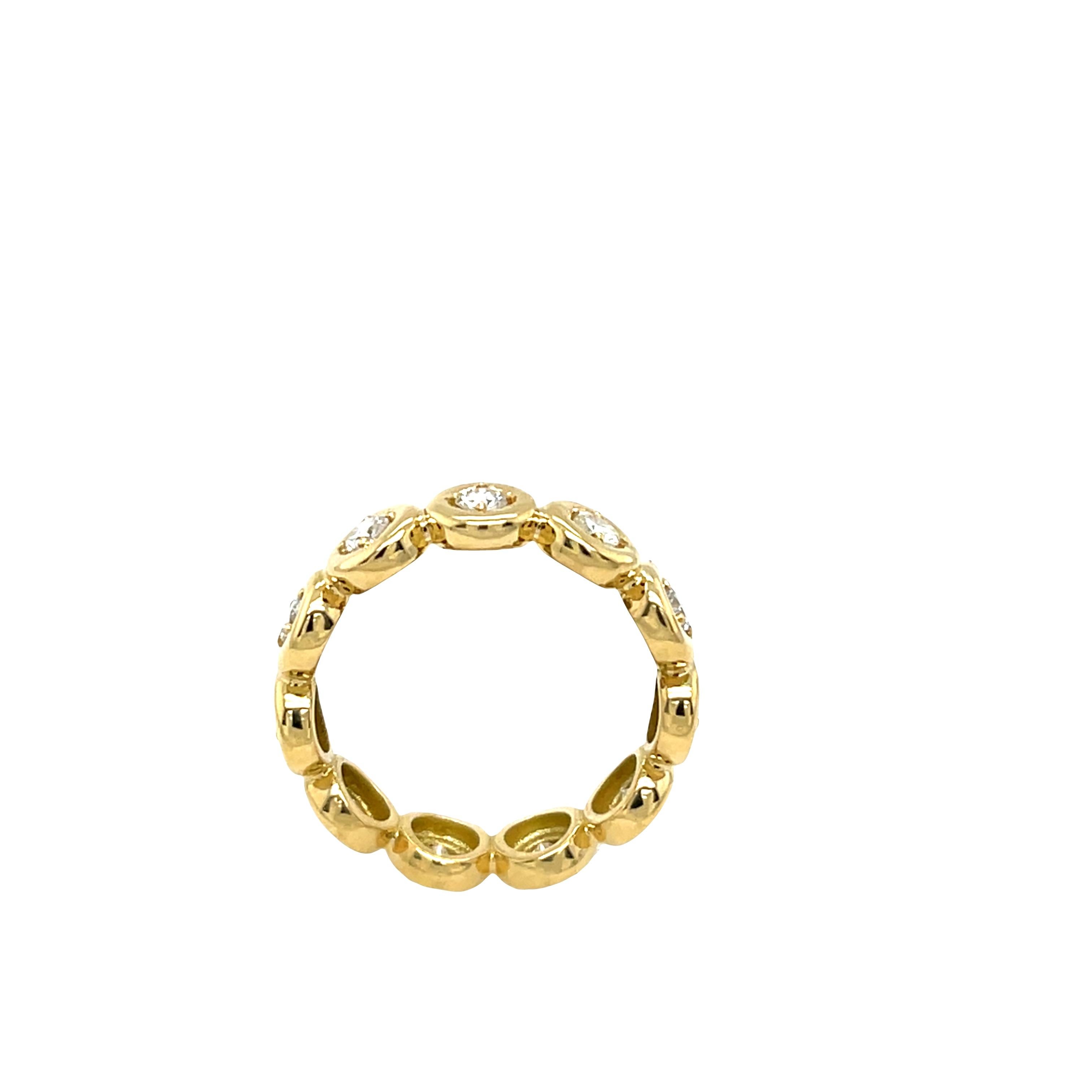 Anillo de diamantes de eternidad completa, engastado con diamantes naturales de 0,65 ct en oro amarillo de 18 ct en venta 2