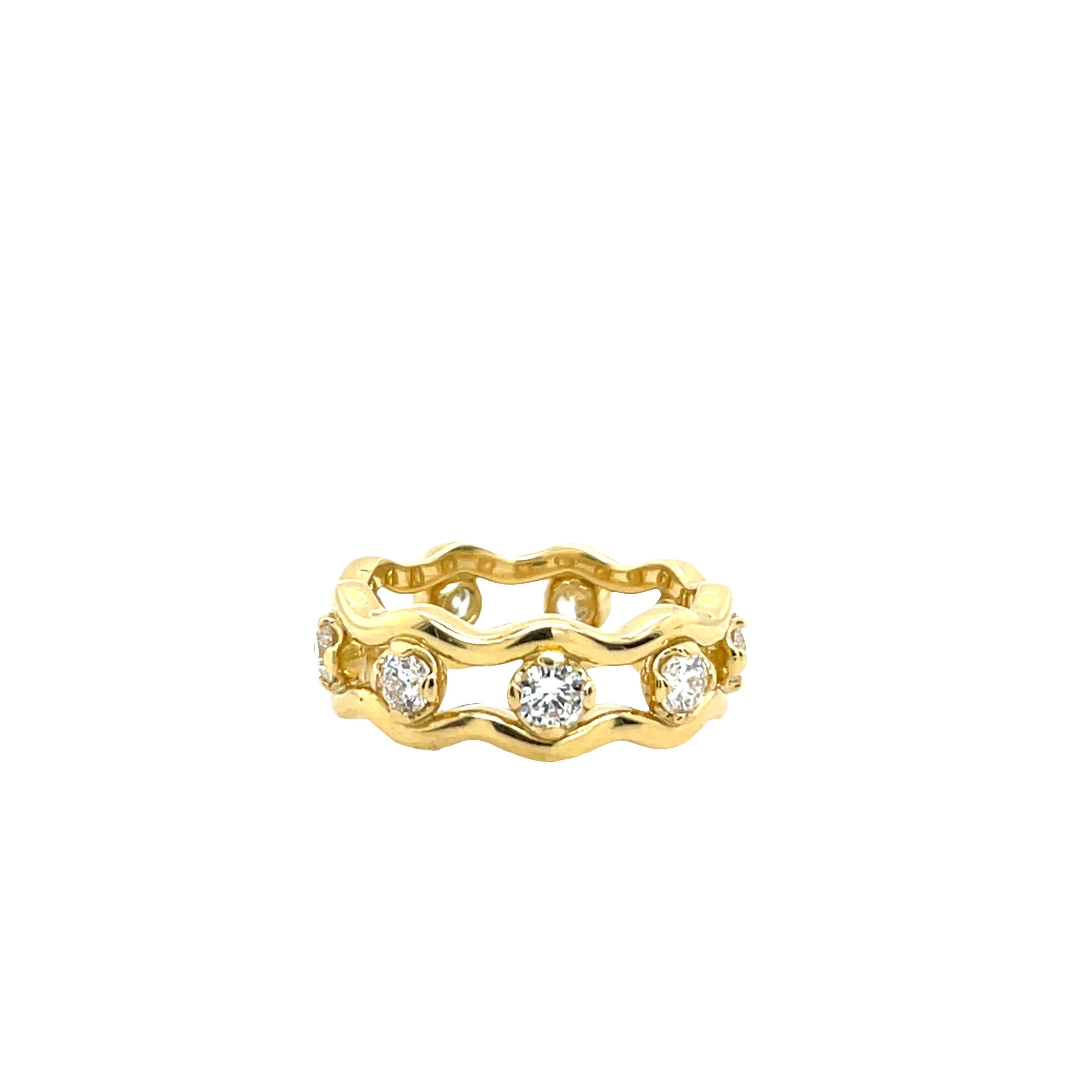 Anillo Eternidad Completa de Diamantes, engastado con diamantes naturales de 0,91 ct en oro amarillo de 18 ct en Nuevo estado para la venta en London, GB