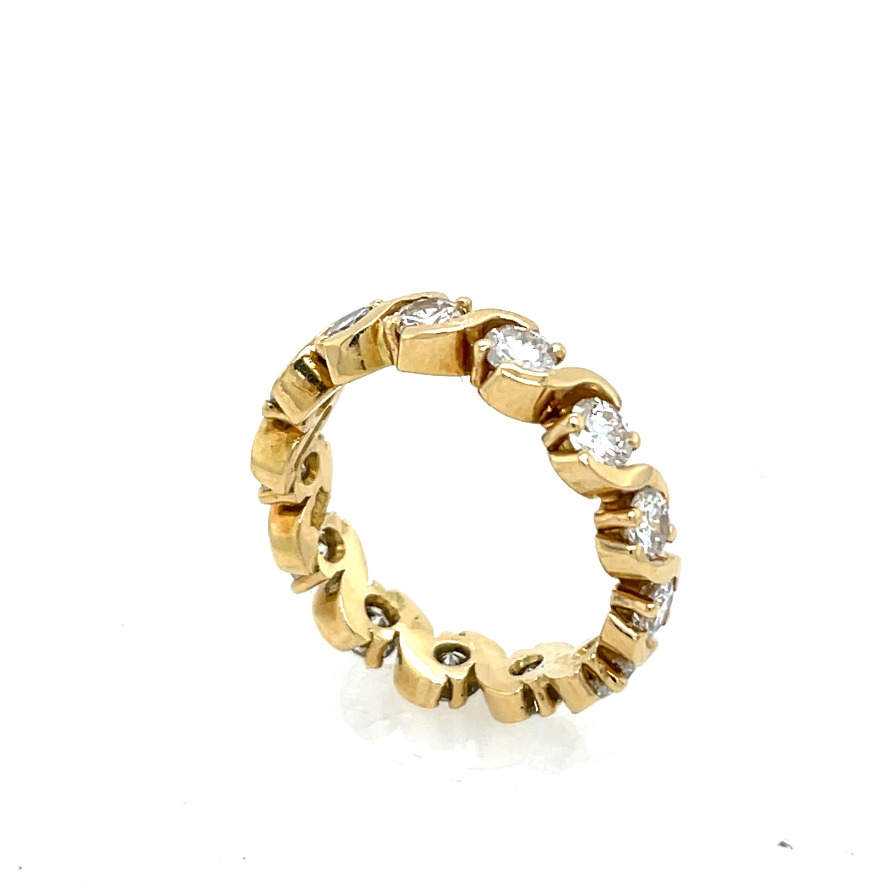 Full Eternity Diamond Ring, Set With 1.50ct Natural Diamonds in 18ct Yellow Gold en venta 3