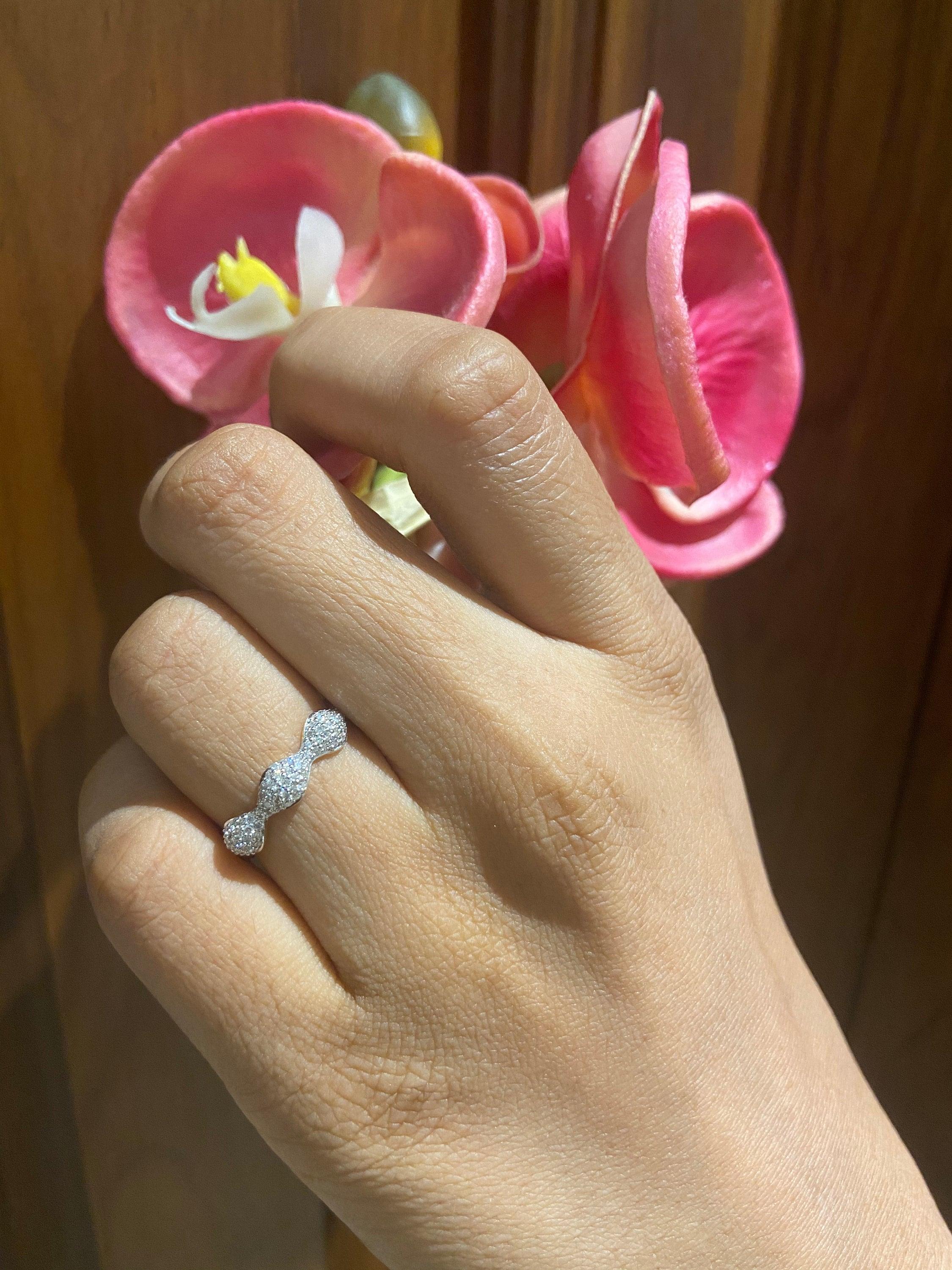 Art déco Full Eternity Natural Diamond Stacking Band Ring in 14k Solid Gold (Certified) en vente