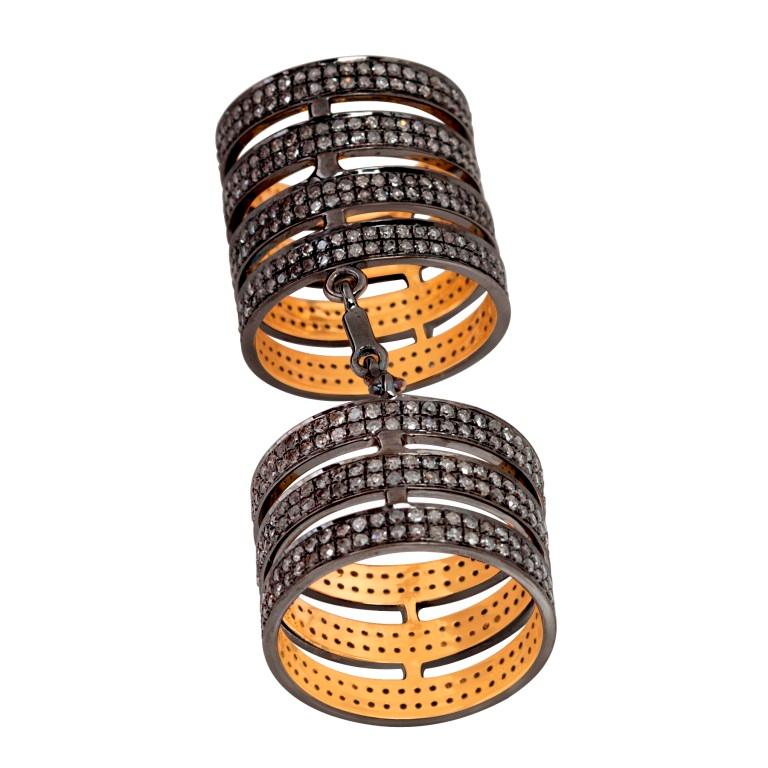 Voll Finger Connected Multiple Band-Ring mit Pavé-Diamanten im Angebot 1