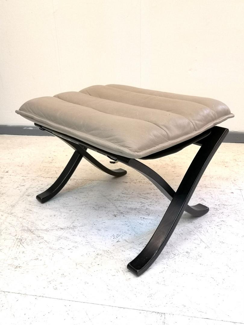 Full leather vintage Folding Lounge Chair with Ottoman by Ingmar Relling, 1970s 5
