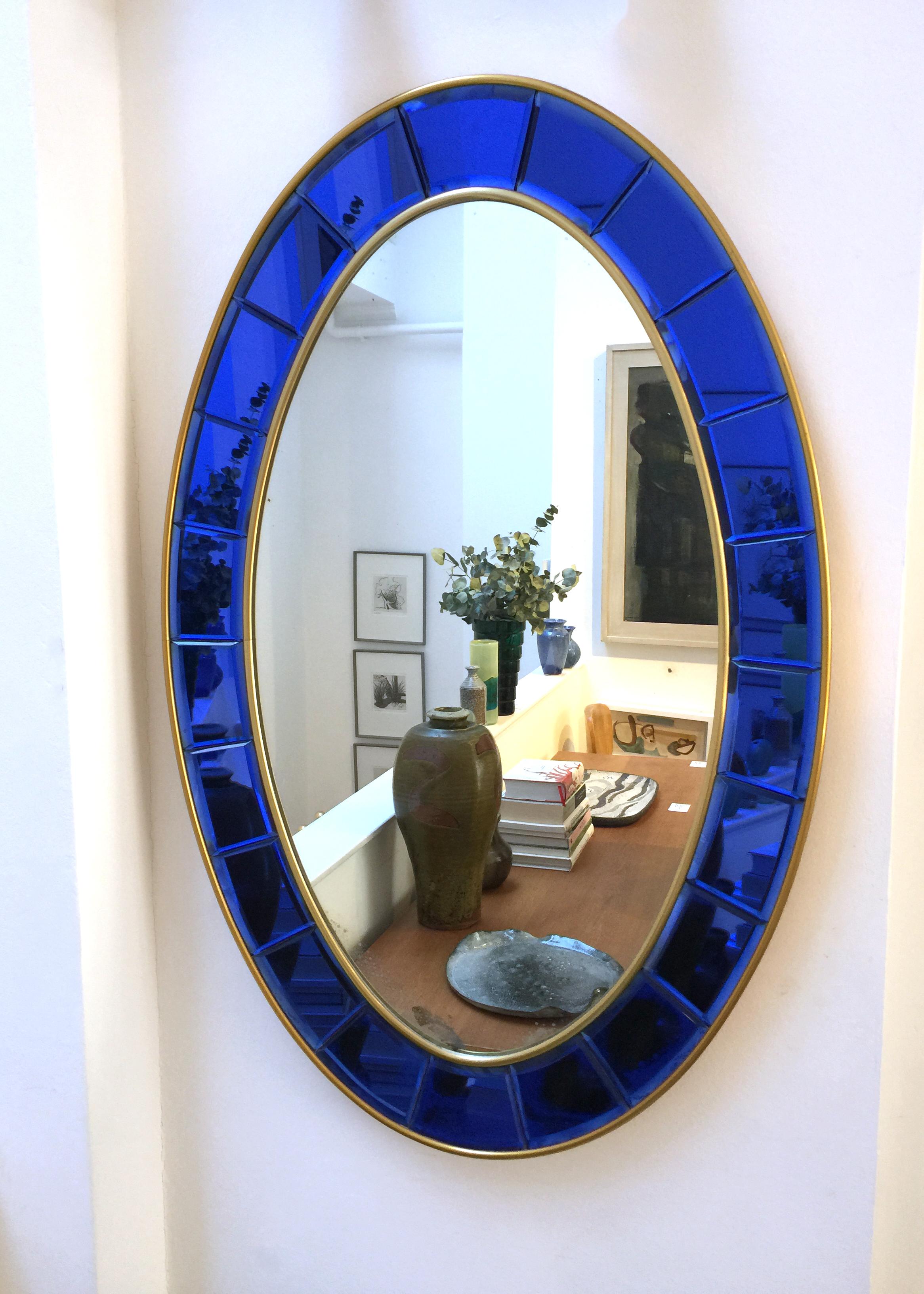 Mid-20th Century Full-Length 1960s Cristal Arte Blue Model 2727 Oval Wall Mirror, Italian For Sale