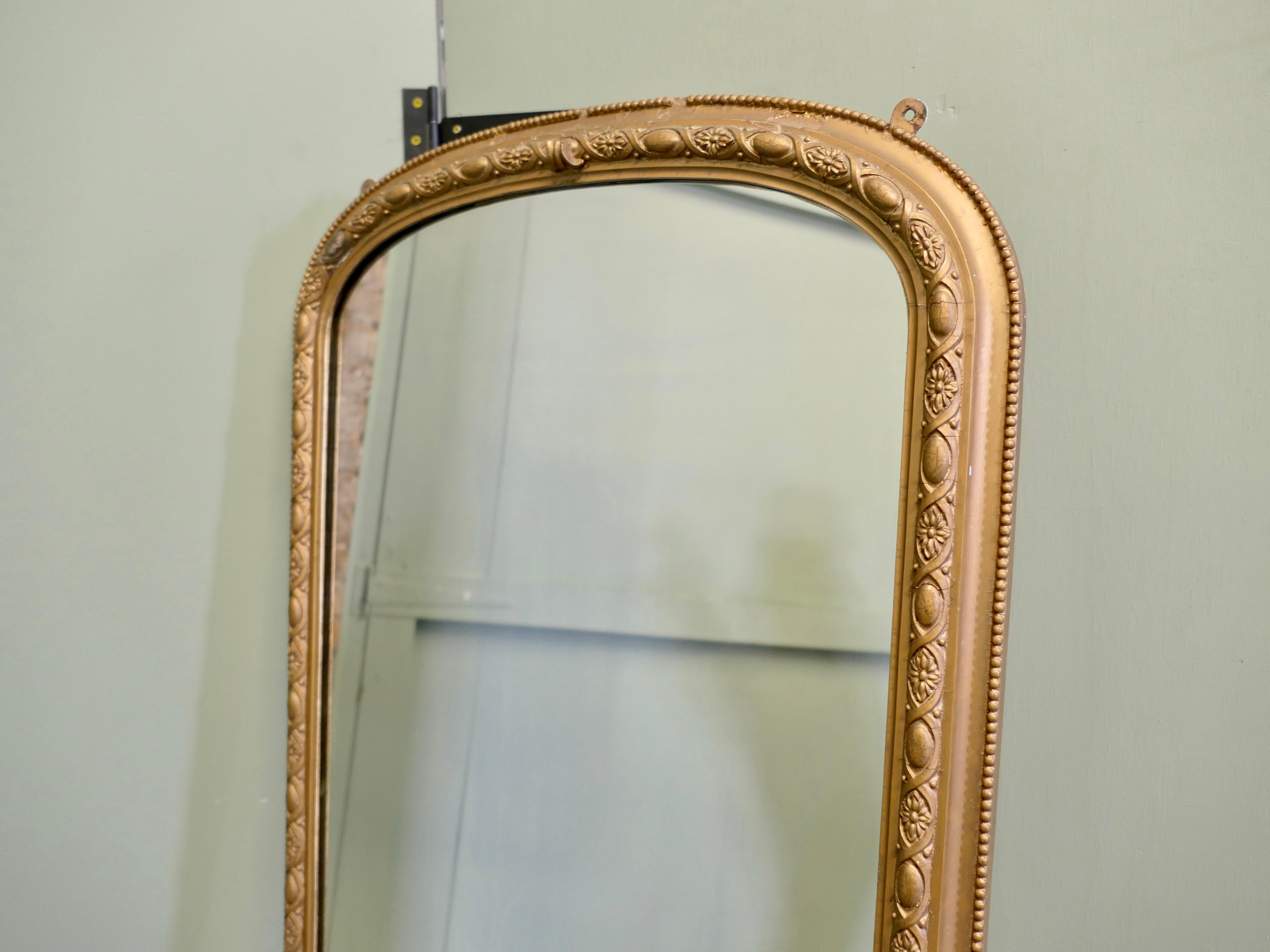 Espejo de pared francés del siglo XIX Louis Philippe de cuerpo entero Gesso en venta