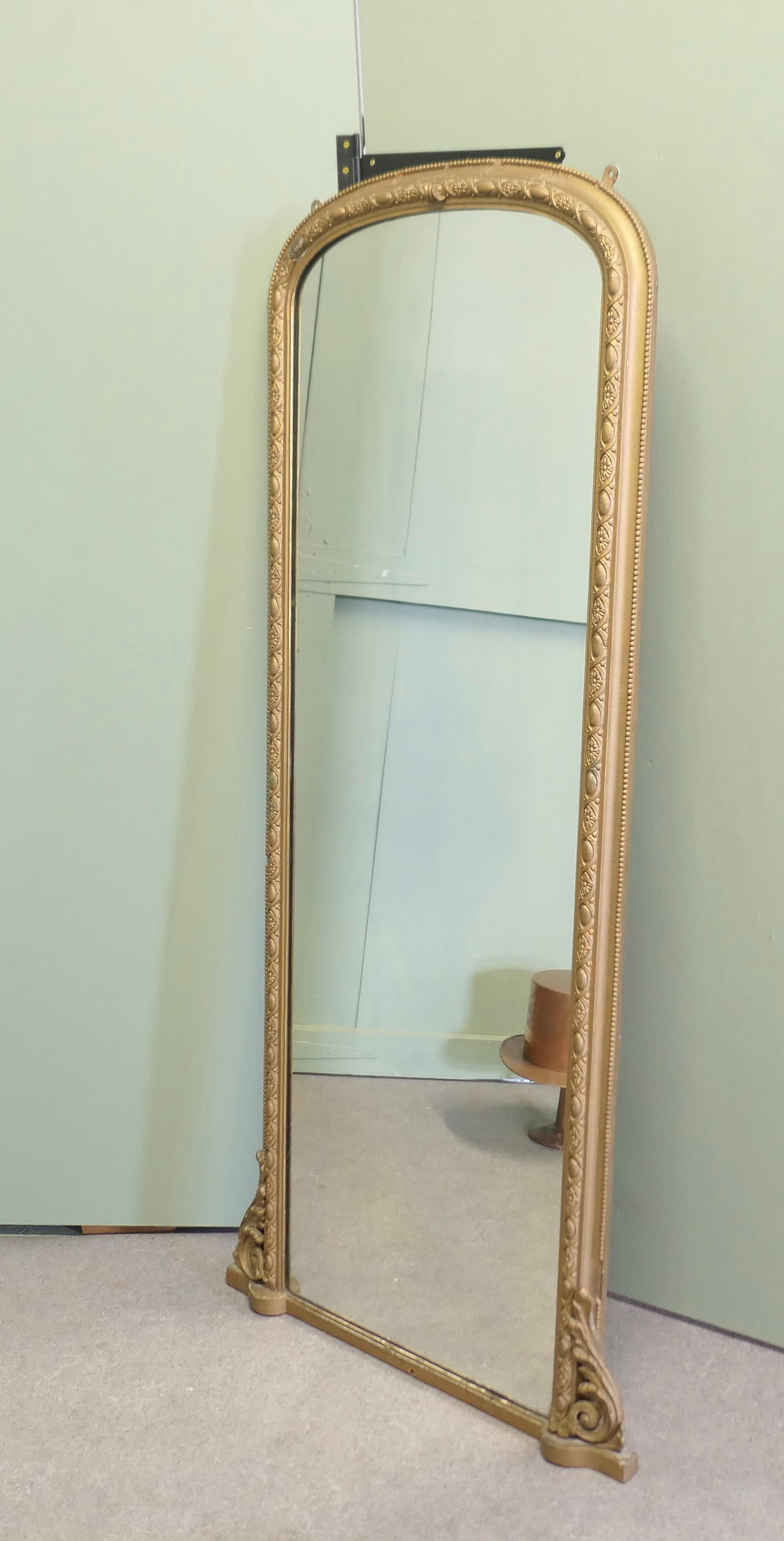 Espejo de pared francés del siglo XIX Louis Philippe de cuerpo entero en venta 1