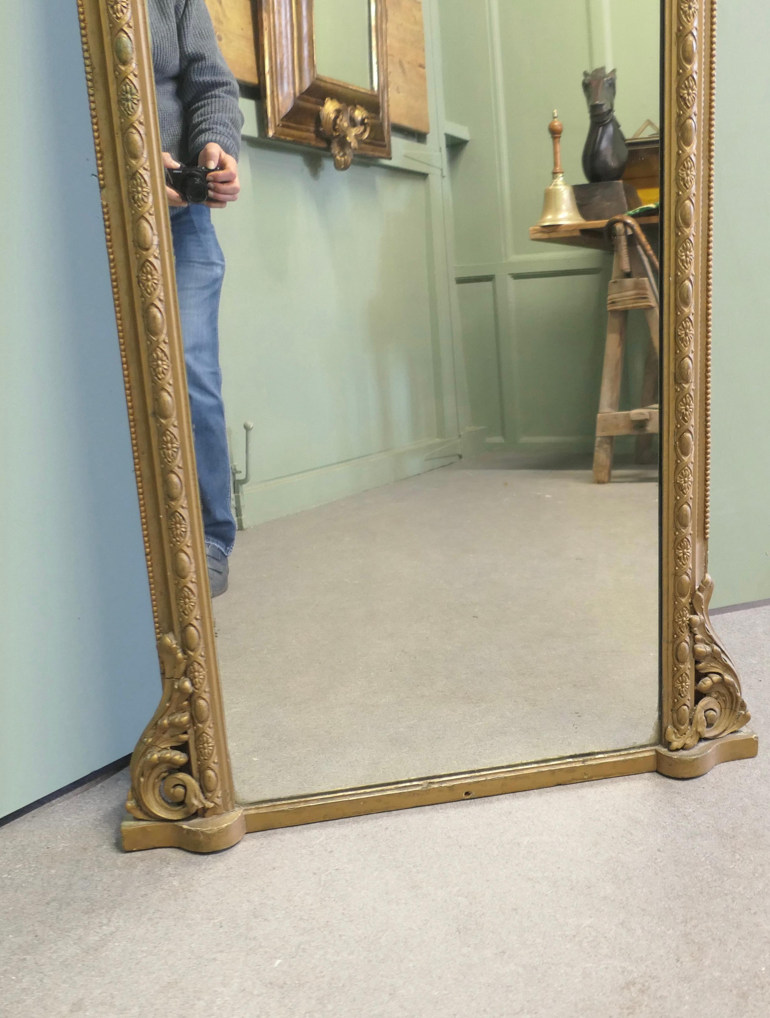 Espejo de pared francés del siglo XIX Louis Philippe de cuerpo entero en venta 2